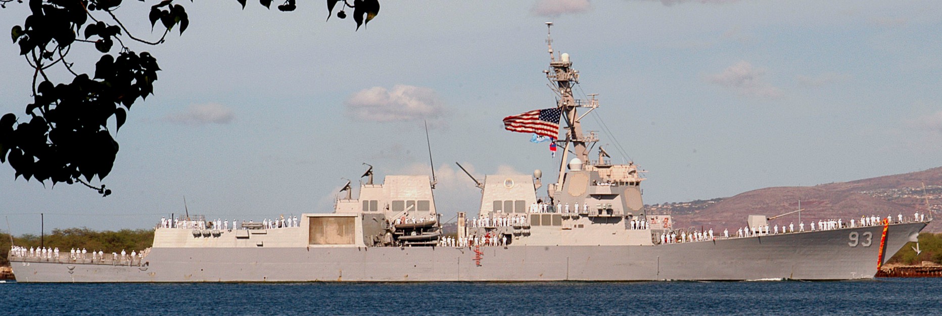 ddg-93 uss chung-hoon arleigh burke class guided missile destroyer 22