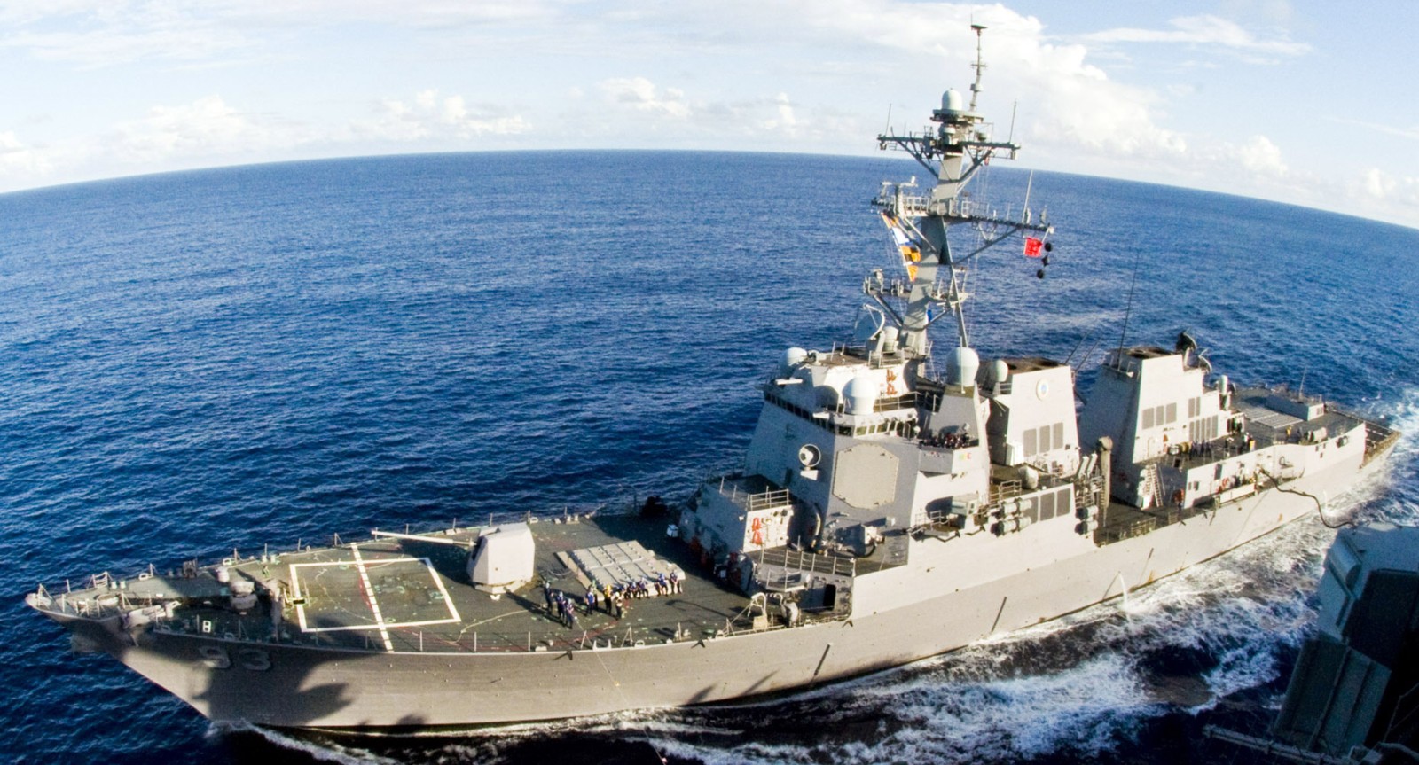 ddg-93 uss chung-hoon arleigh burke class guided missile destroyer japan 31