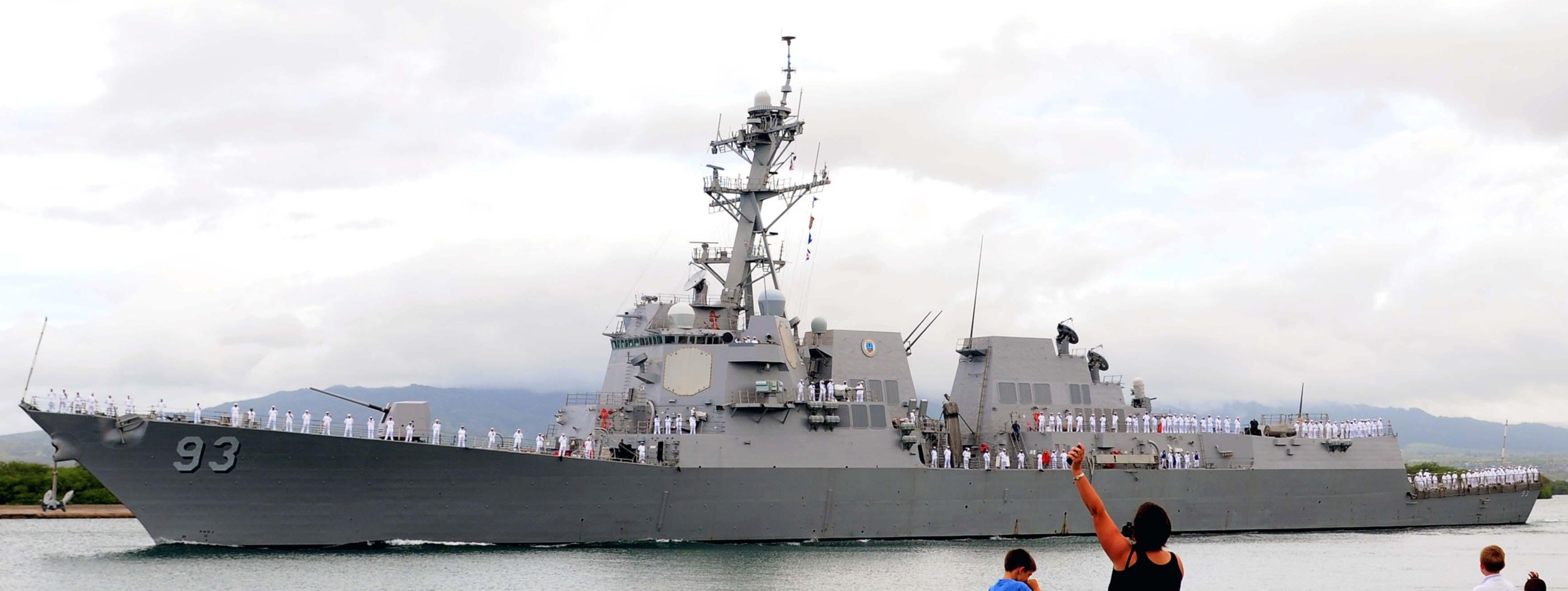 ddg-93 uss chung-hoon arleigh burke class guided missile destroyer 36