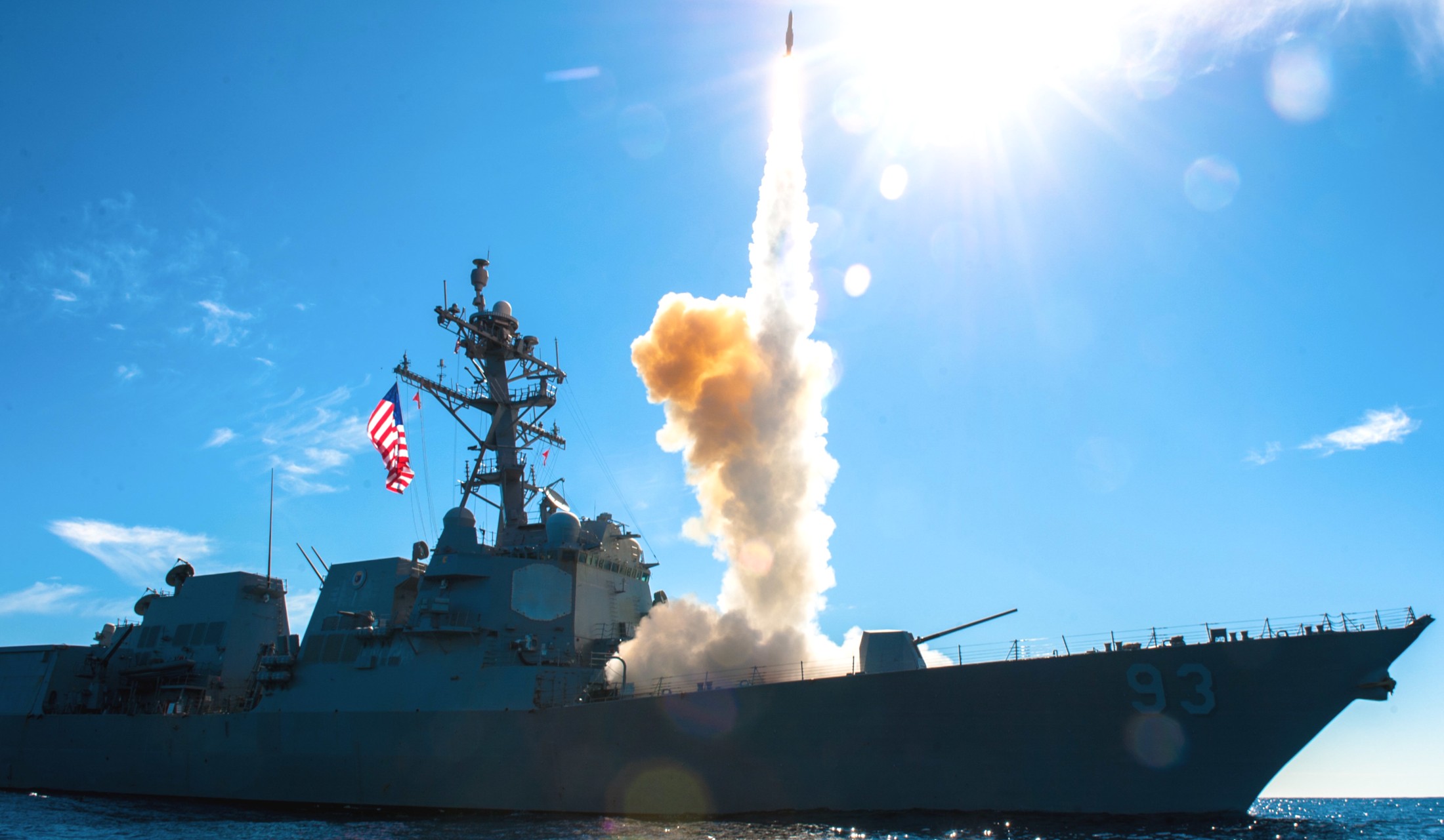 ddg-93 uss chung-hoon arleigh burke class guided missile destroyer sm-2mr standard sam 65