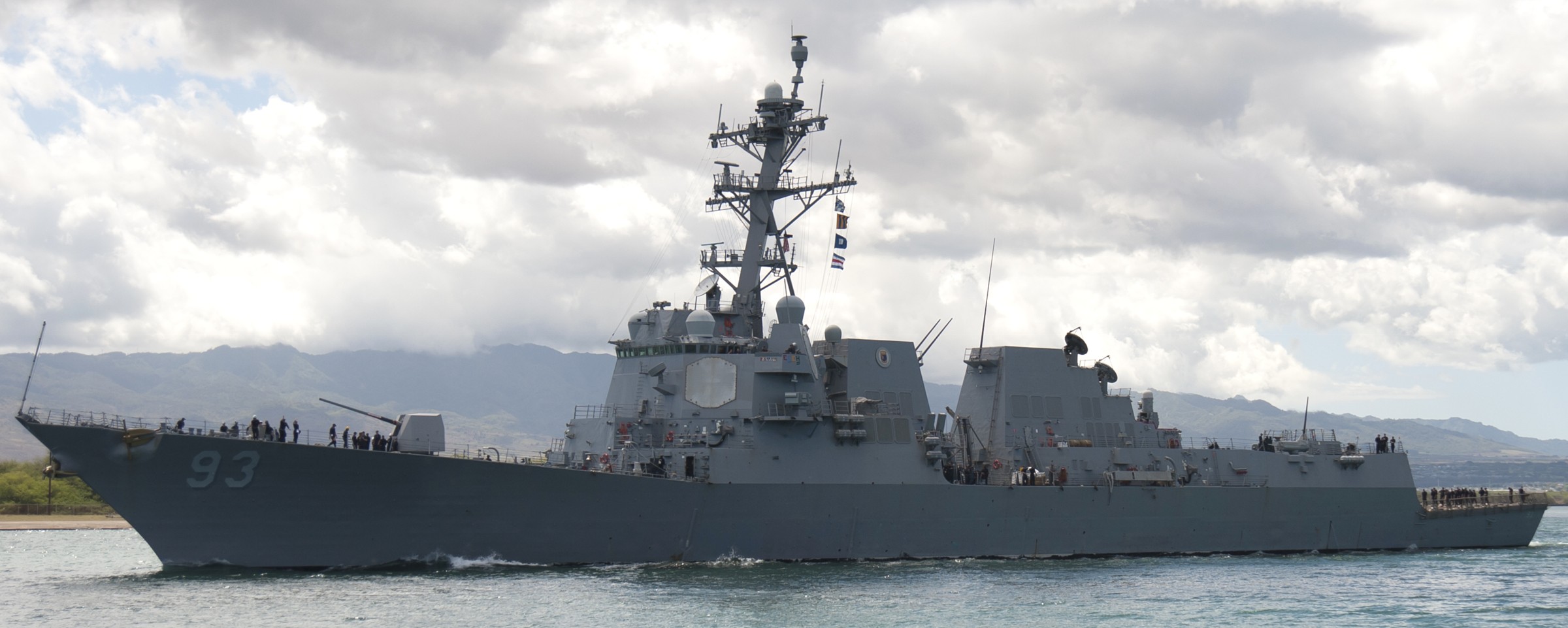 ddg-93 uss chung-hoon arleigh burke class guided missile destroyer joint base pearl harbor hickam hawaii 2016 74