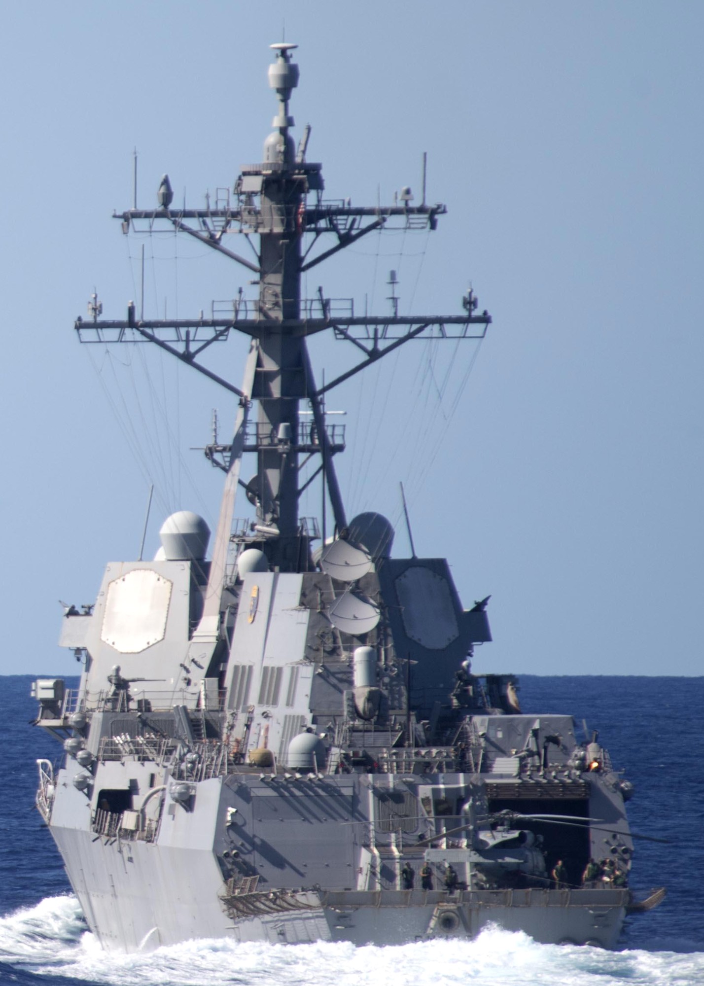 ddg-93 uss chung-hoon arleigh burke class guided missile destroyer 88