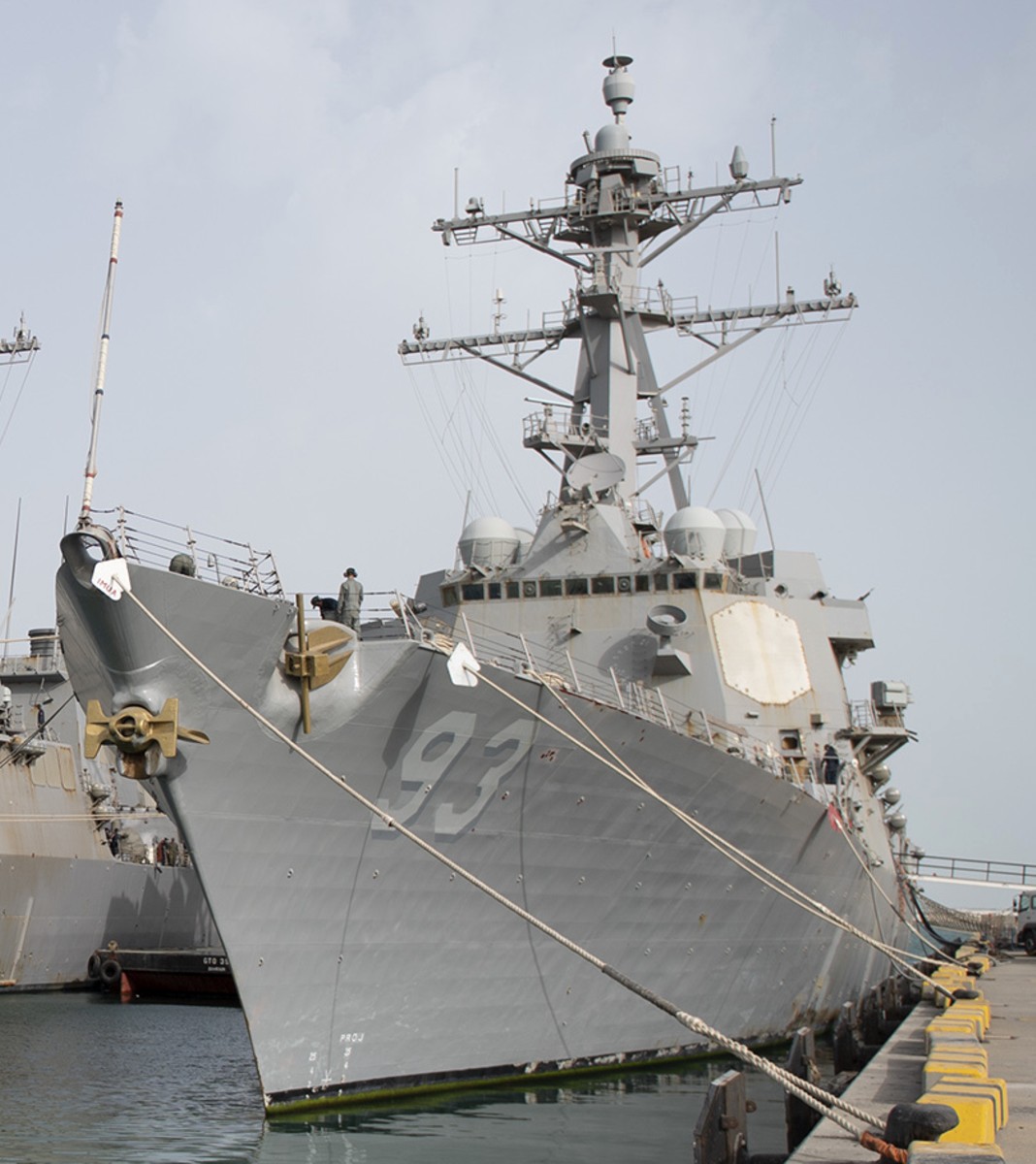 ddg-93 uss chung-hoon arleigh burke class guided missile destroyer manama bahrain 2019 94