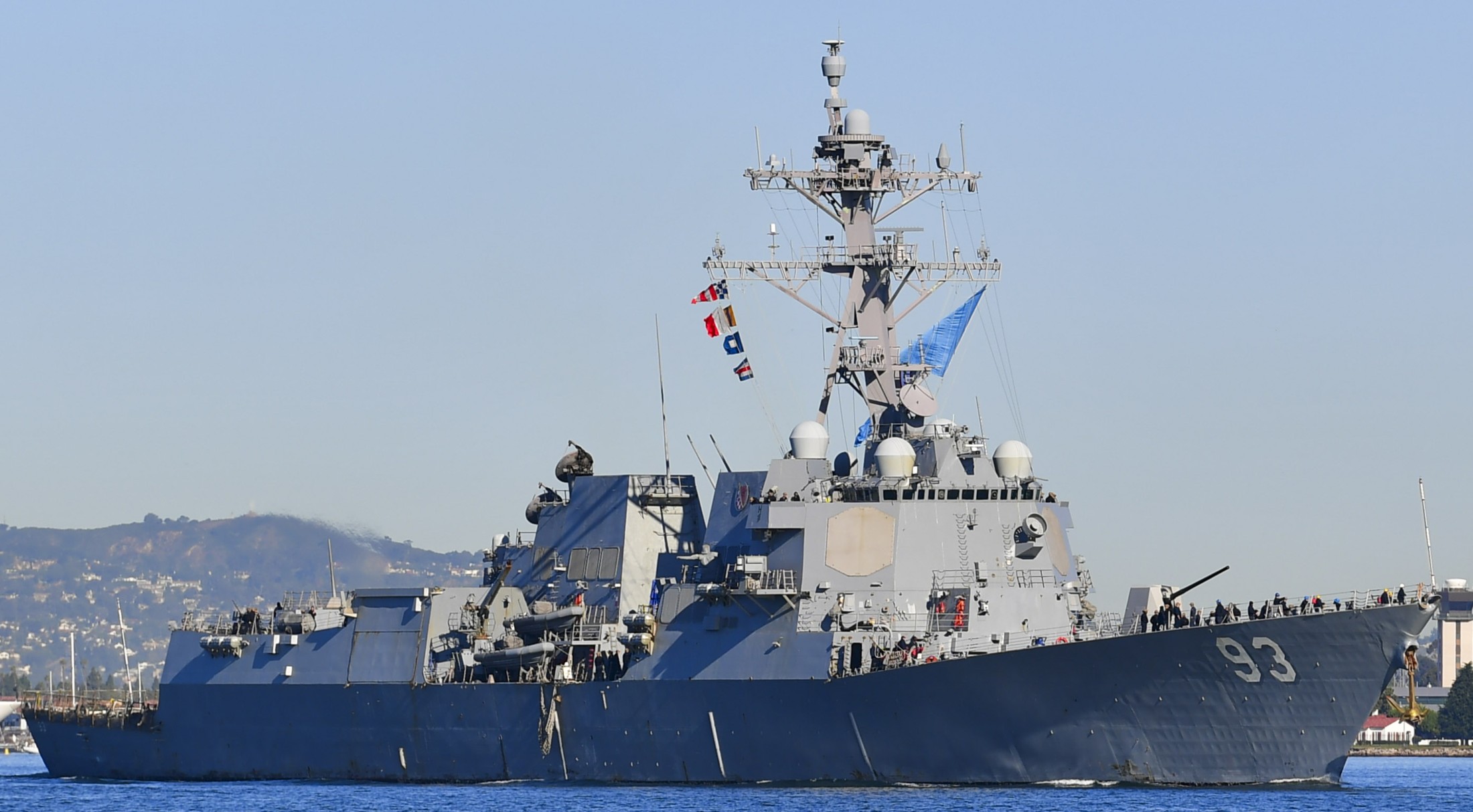 ddg-93 uss chung-hoon arleigh burke class guided missile destroyer arriving naval base san diego california 122