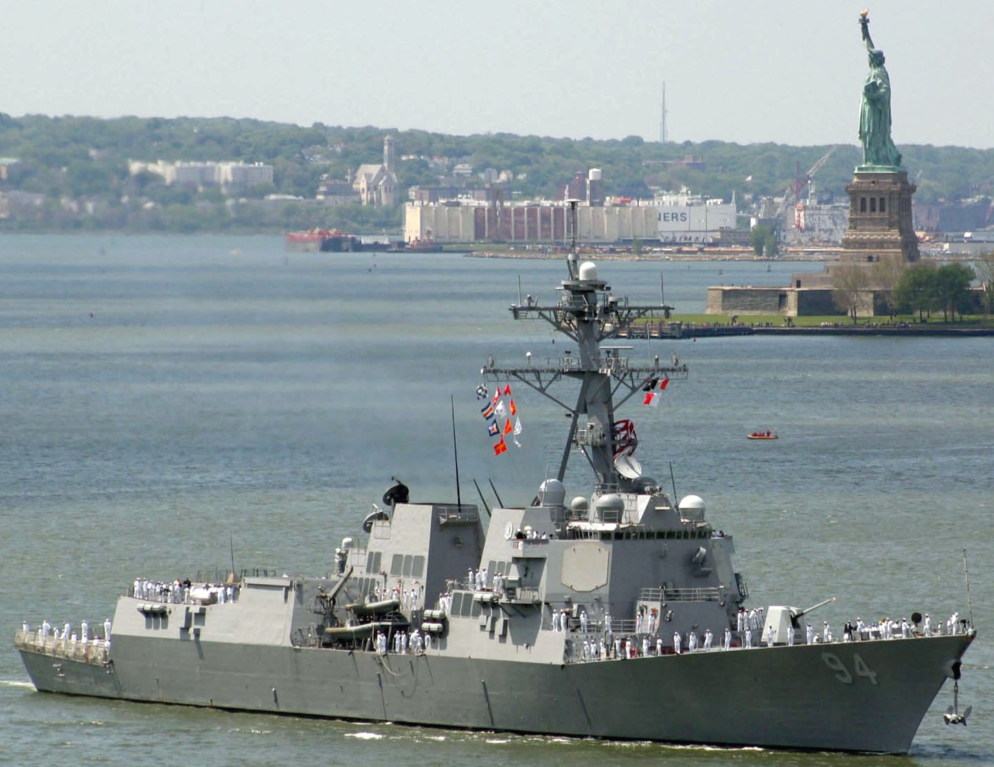 ddg-94 uss nitze arleigh burke class guided missile destroyer fleet week new york 2008