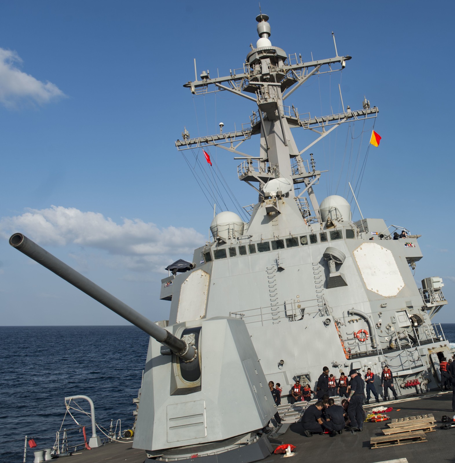 ddg-94 uss nitze arleigh burke class guided missile destroyer arabian sea 2016