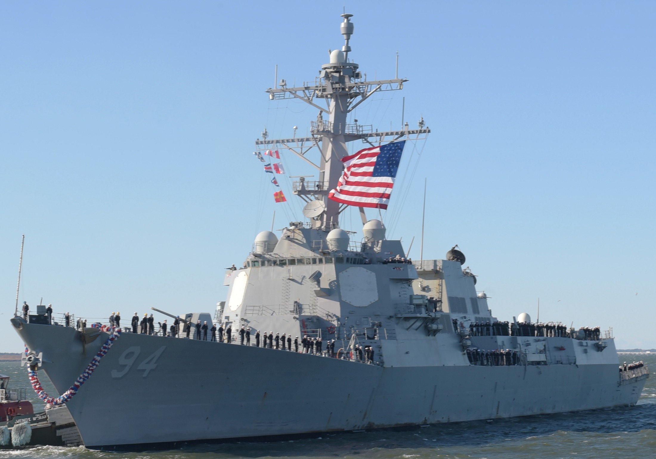 ddg-94 uss nitze arleigh burke class guided missile destroyer returning naval station norfolk 2016