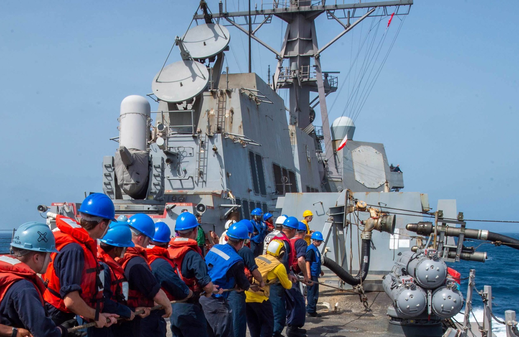 ddg-94 uss nitze arleigh burke class guided missile destroyer gulf of aden 59