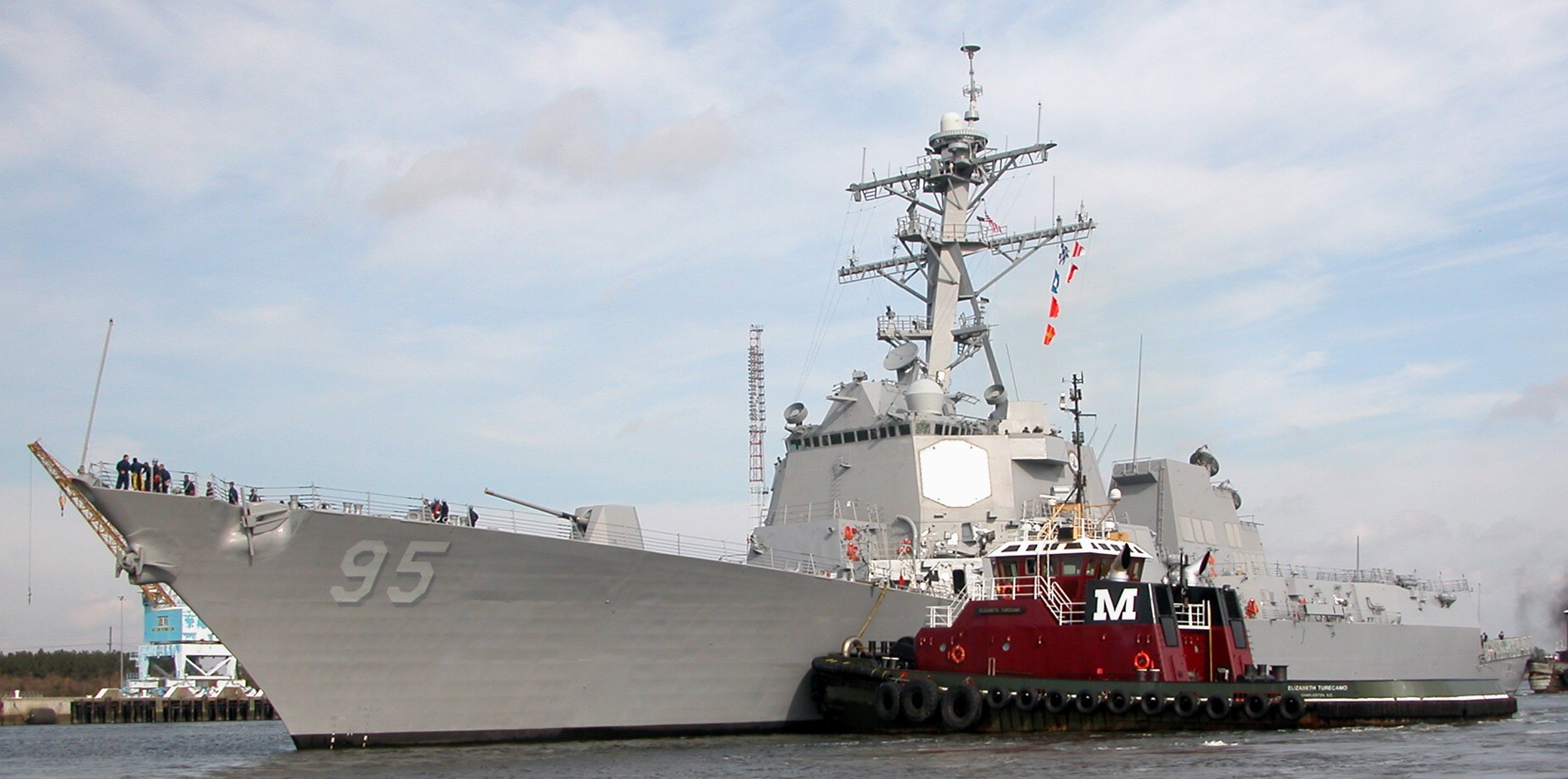 ddg-95 uss james e. williams arleigh burke class guided missile destroyer nws charleston south carolina 2004