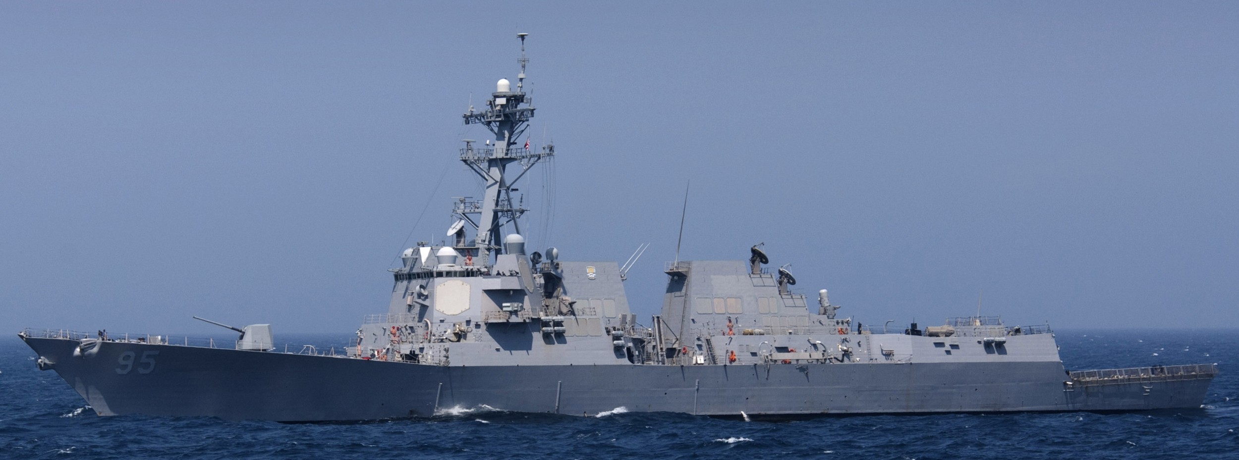 ddg-95 uss james e. williams arleigh burke class guided missile destroyer us navy 21