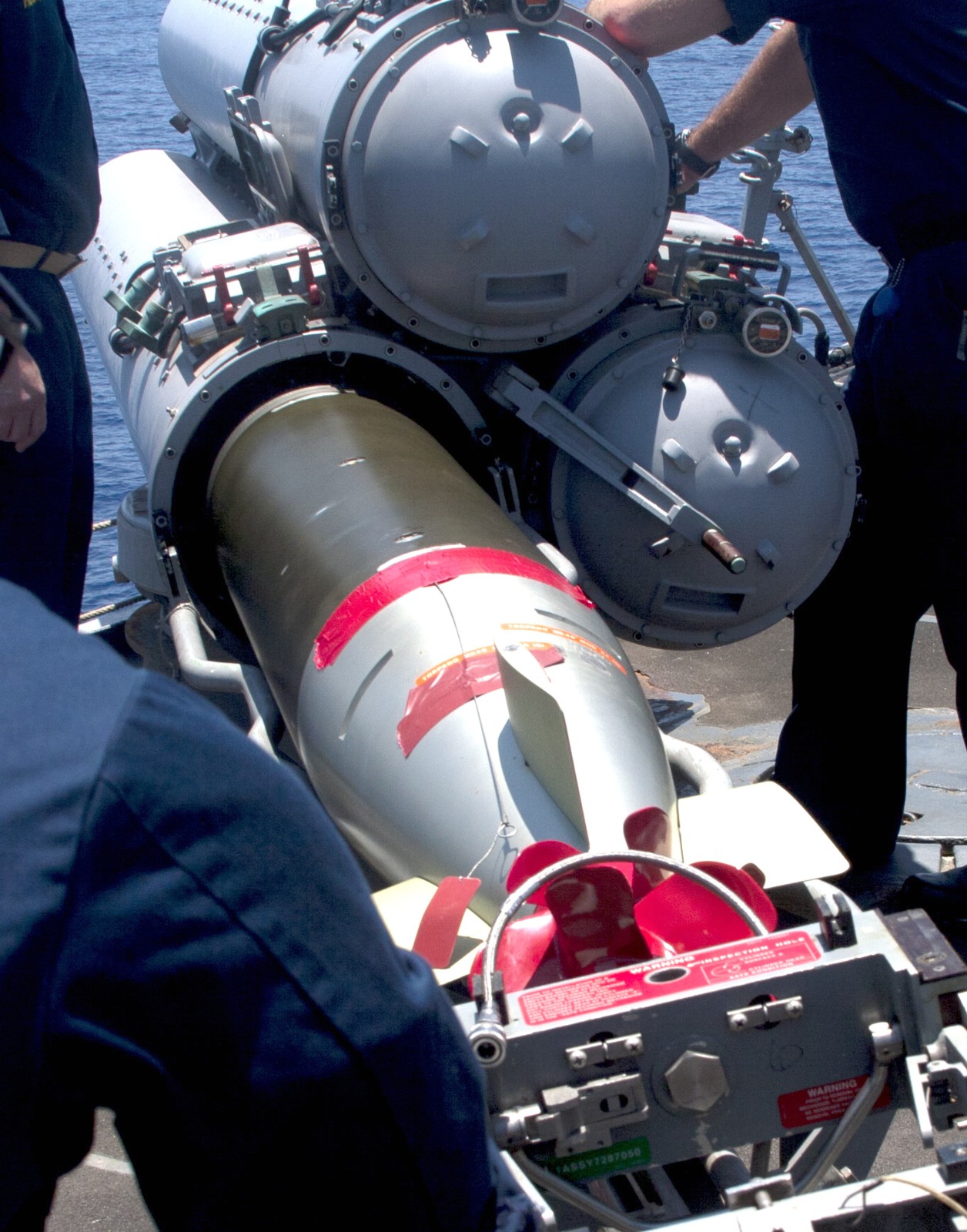 ddg-95 uss james e. williams arleigh burke class guided missile destroyer mk.32 torpedo tubes 37