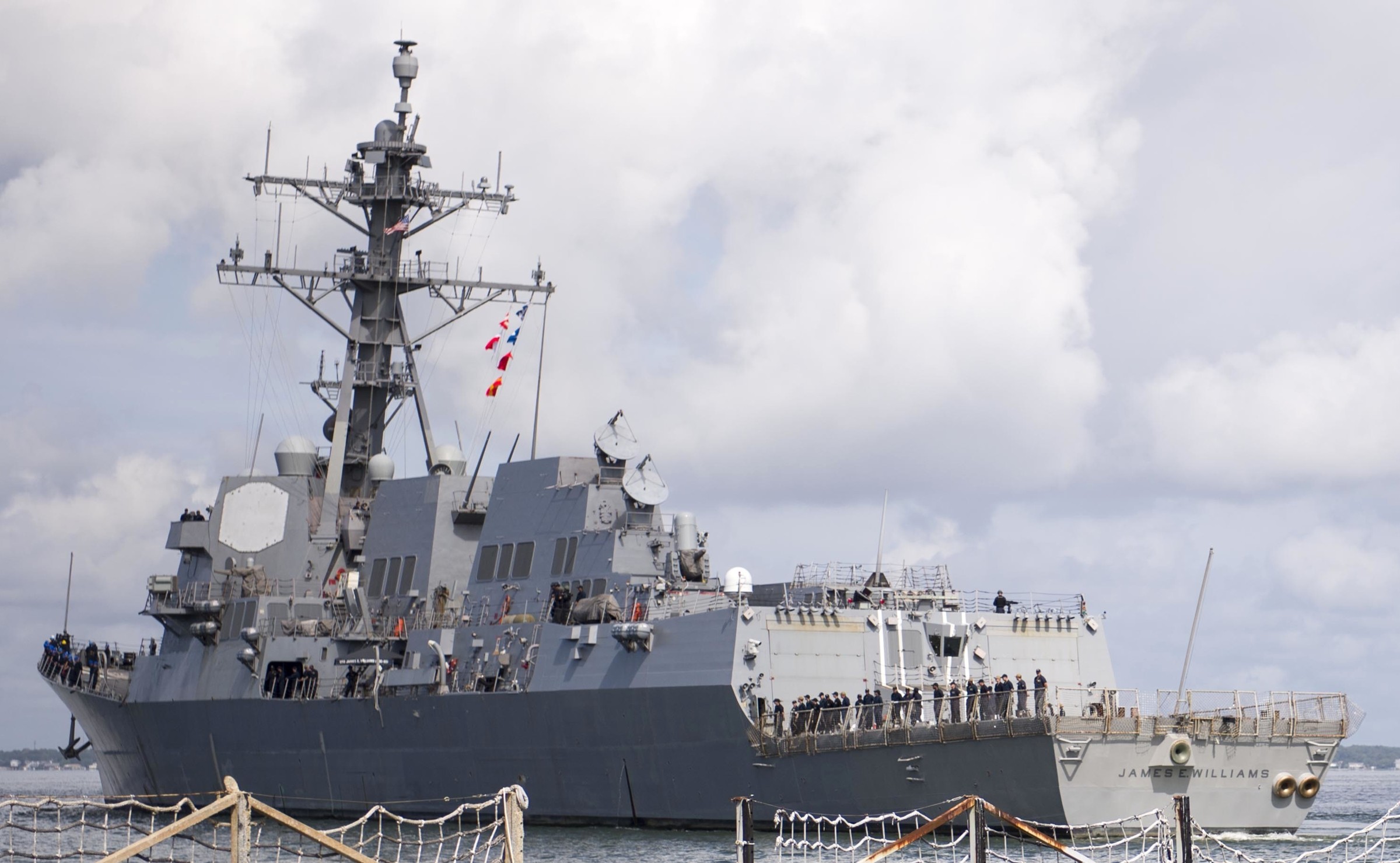 ddg-95 uss james e. williams arleigh burke class guided missile destroyer us navy 65