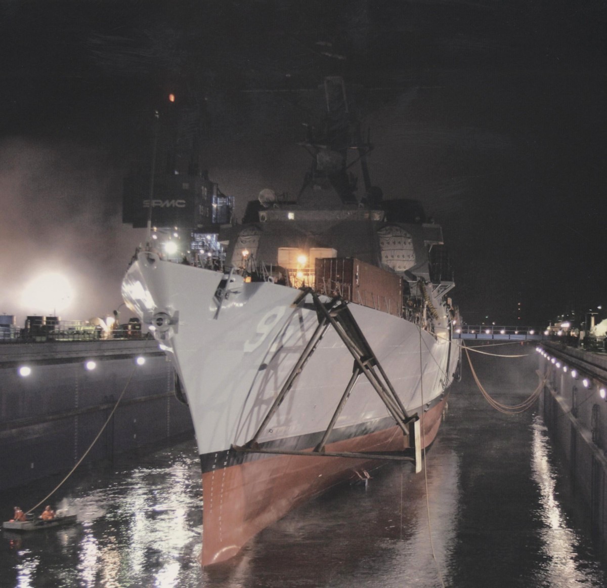 ddg-96 uss bainbridge arleigh burke class guided missile destroyer aegis us navy launching floating 04