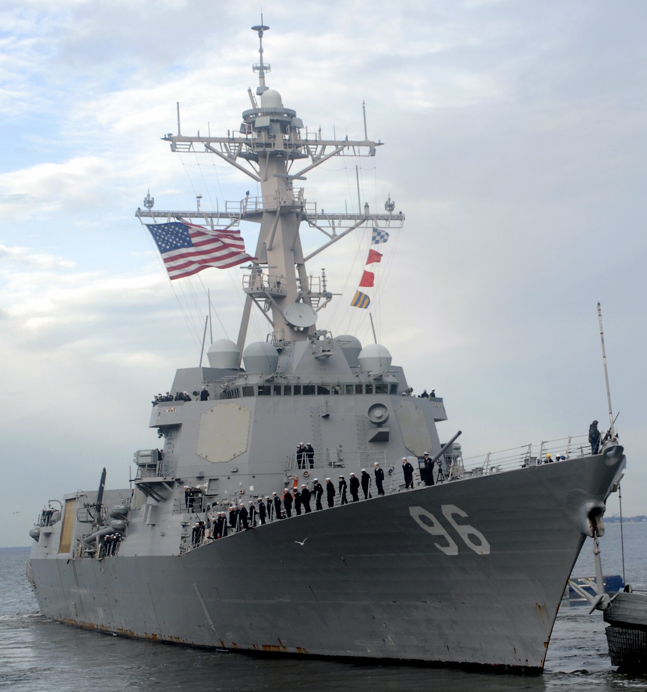 ddg-96 uss bainbridge arleigh burke class guided missile destroyer aegis naval station norfolk virginia 18