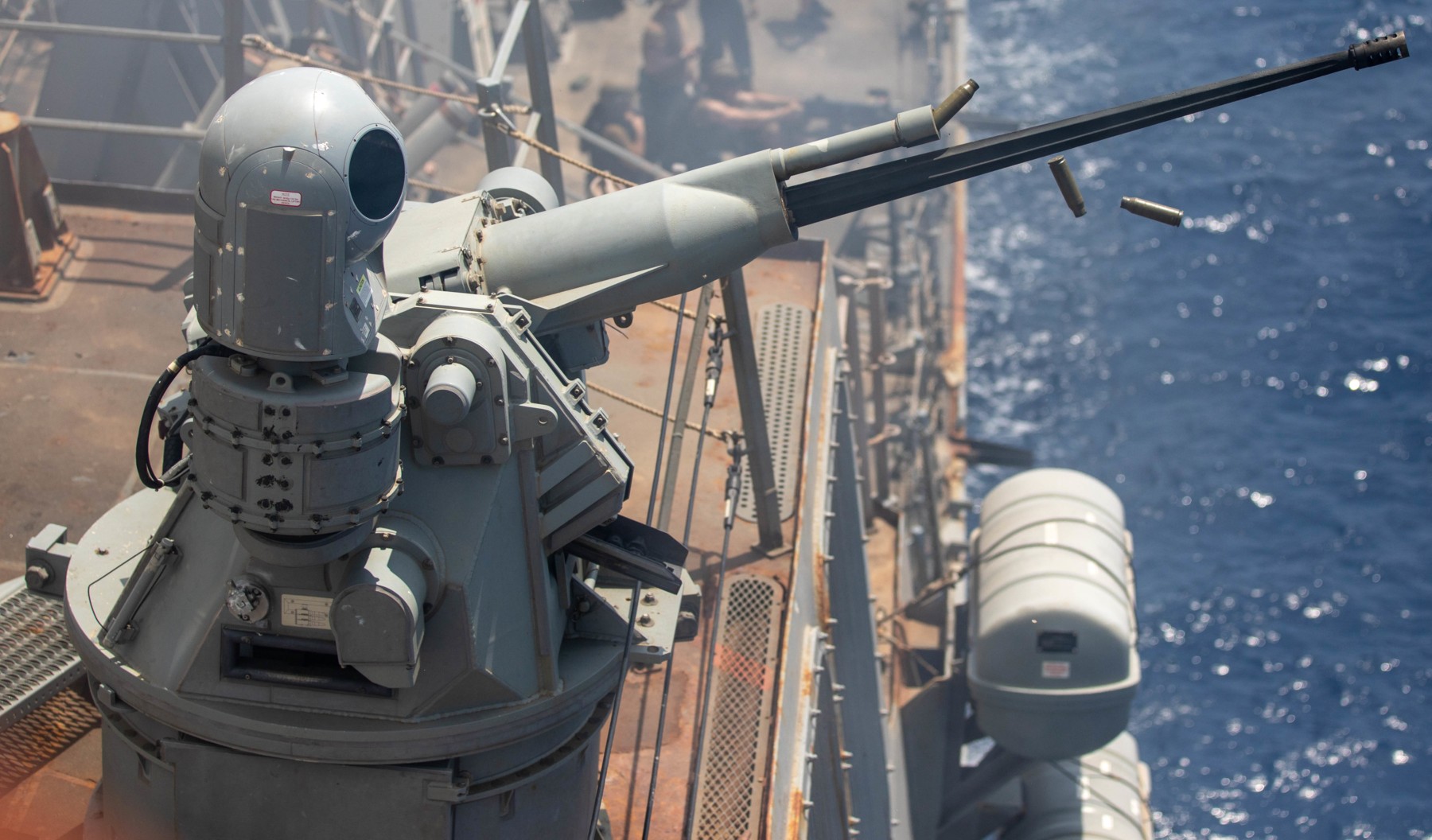 ddg-96 uss bainbridge arleigh burke class guided missile destroyer aegis us navy mk.38 machine gun system 62