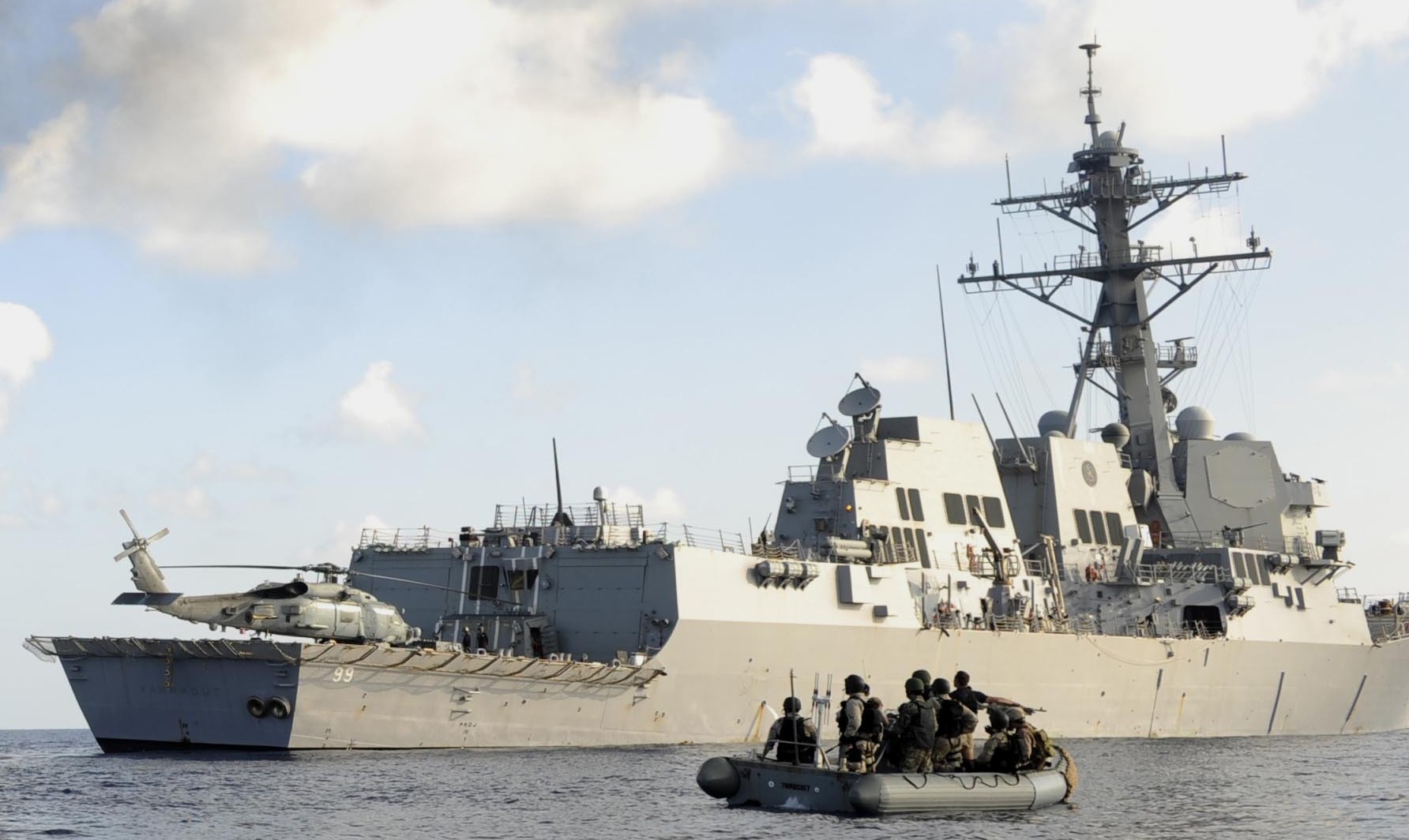 ddg-99 uss farragut arleigh burke class guided missile destroyer aegis us navy indian ocean 05