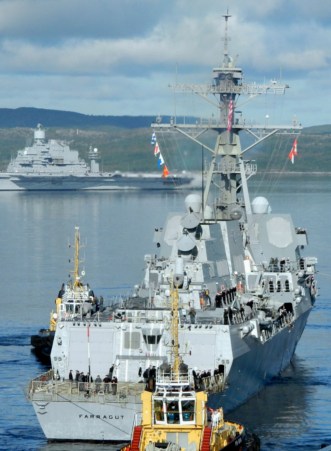 ddg-99 uss farragut arleigh burke class guided missile destroyer aegis us navy severomorsk russian federation 20