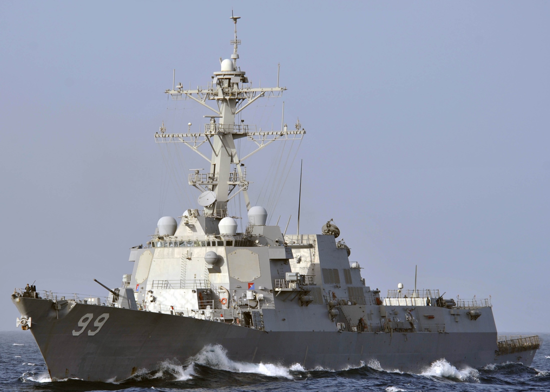 ddg-99 uss farragut arleigh burke class guided missile destroyer aegis us navy 5th fleet aor 21