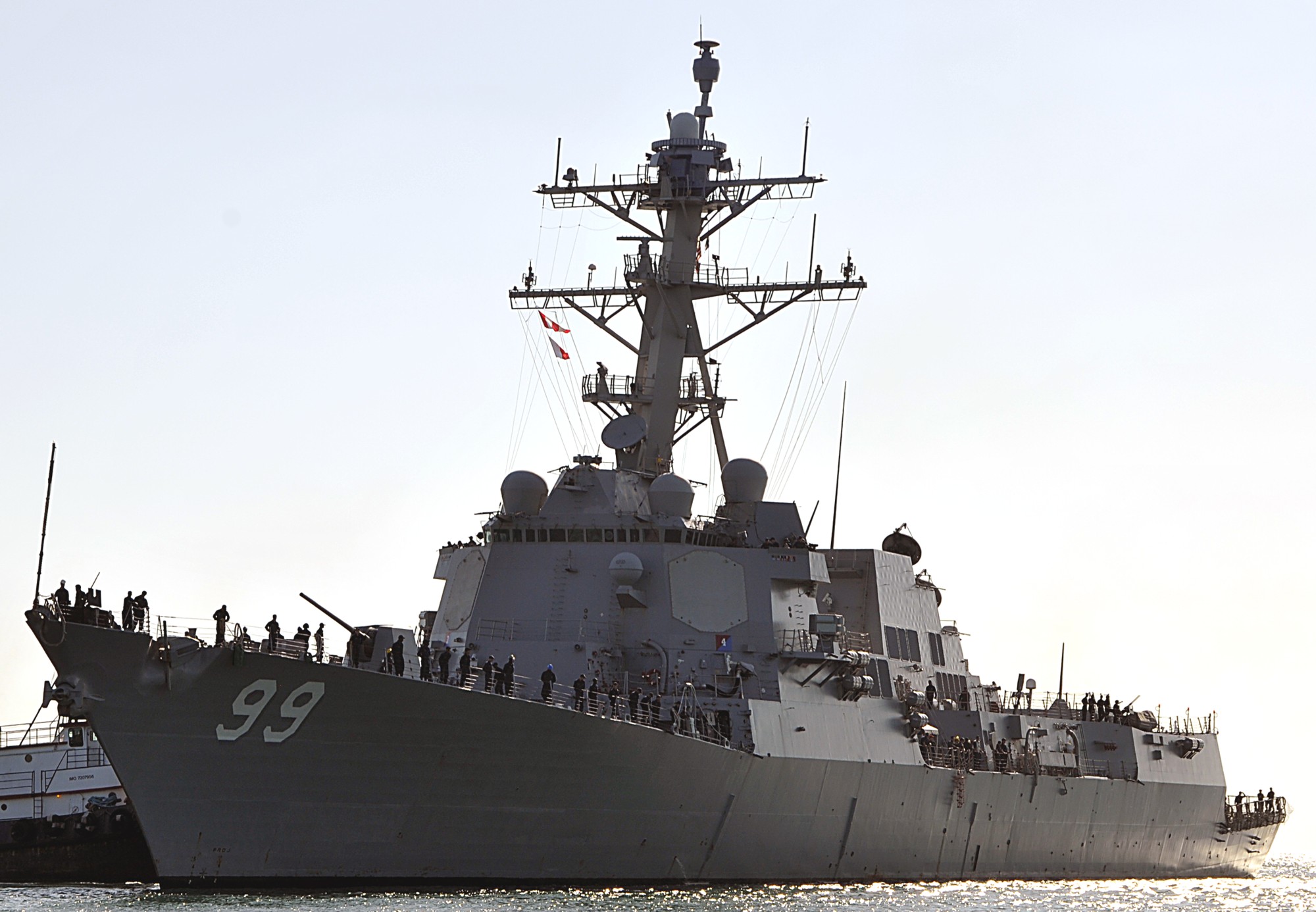 ddg-99 uss farragut arleigh burke class guided missile destroyer aegis us navy key west florida 25