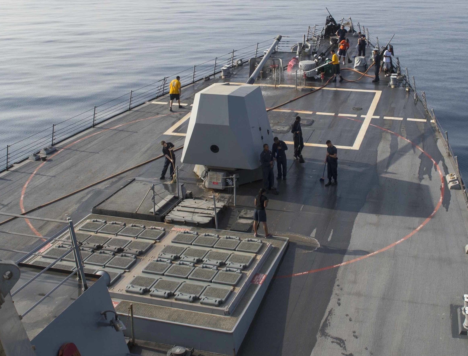 ddg-99 uss farragut arleigh burke class guided missile destroyer aegis us navy mk.41 vertical launching system vls 31