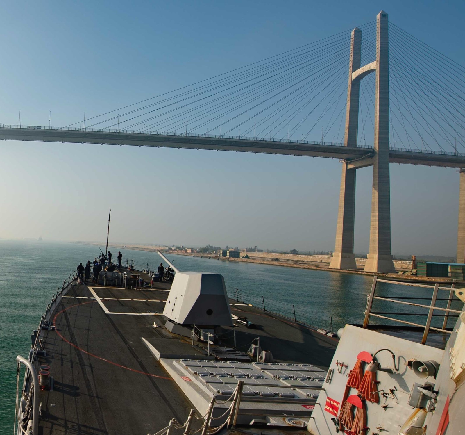 ddg-99 uss farragut arleigh burke class guided missile destroyer aegis us navy suez canal 58