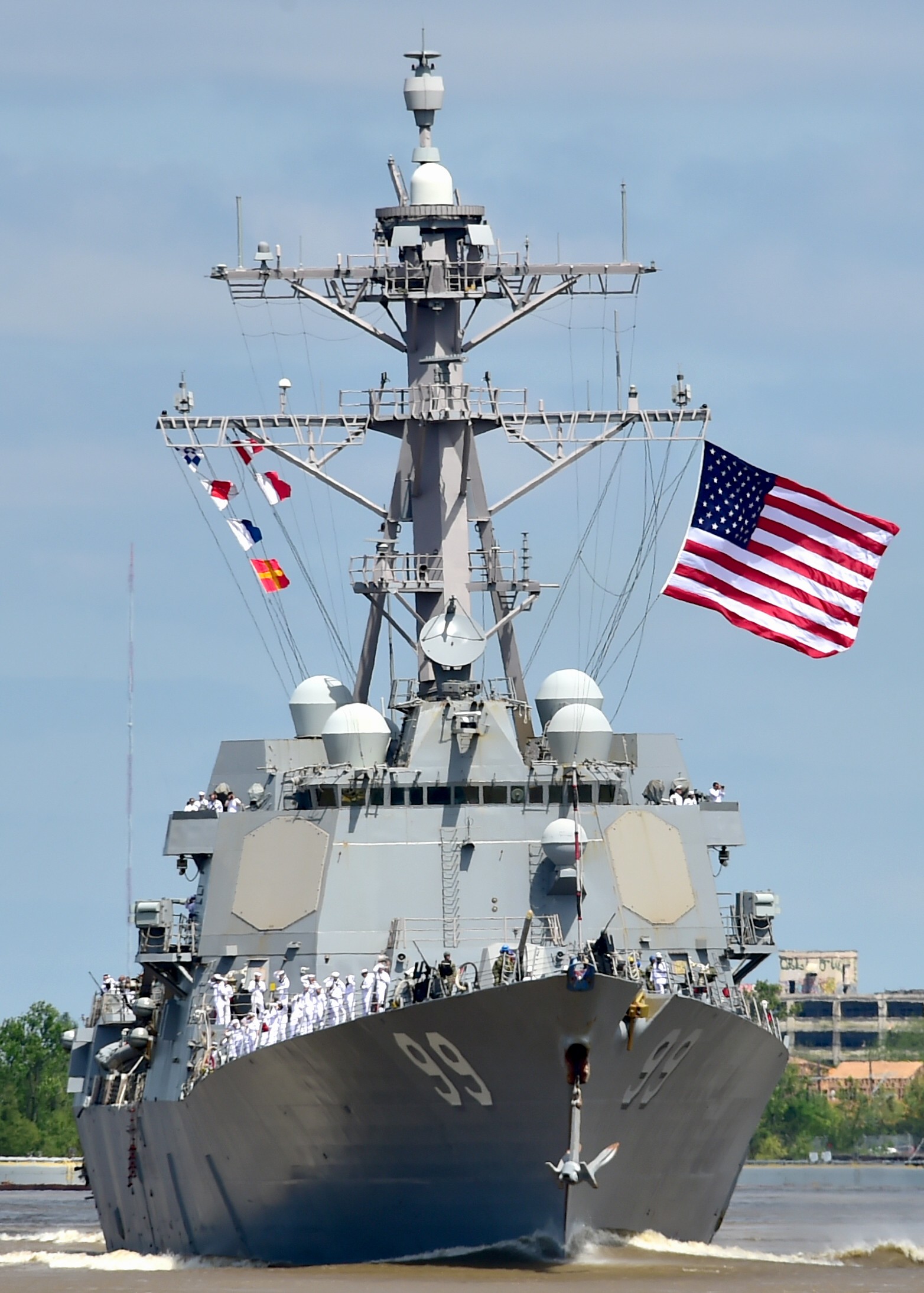 ddg-99 uss farragut arleigh burke class guided missile destroyer aegis us navy new orleans louisiana 71