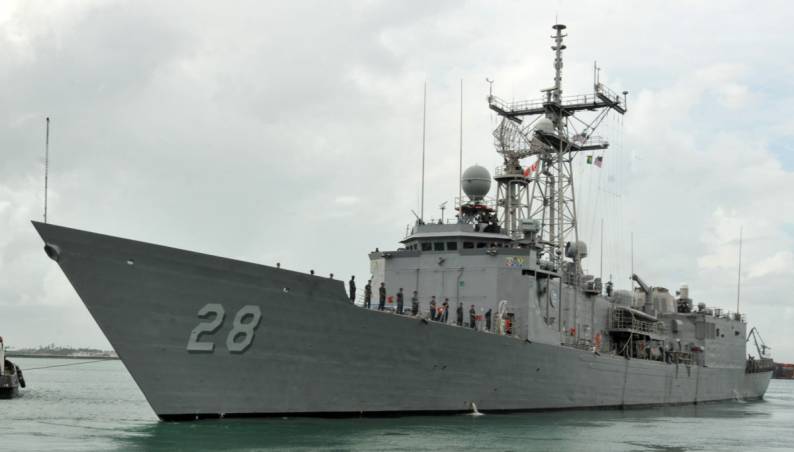 https://www.seaforces.org/usnships/ffg/FFG-28-USS-Boone-Dateien/image035.jpg