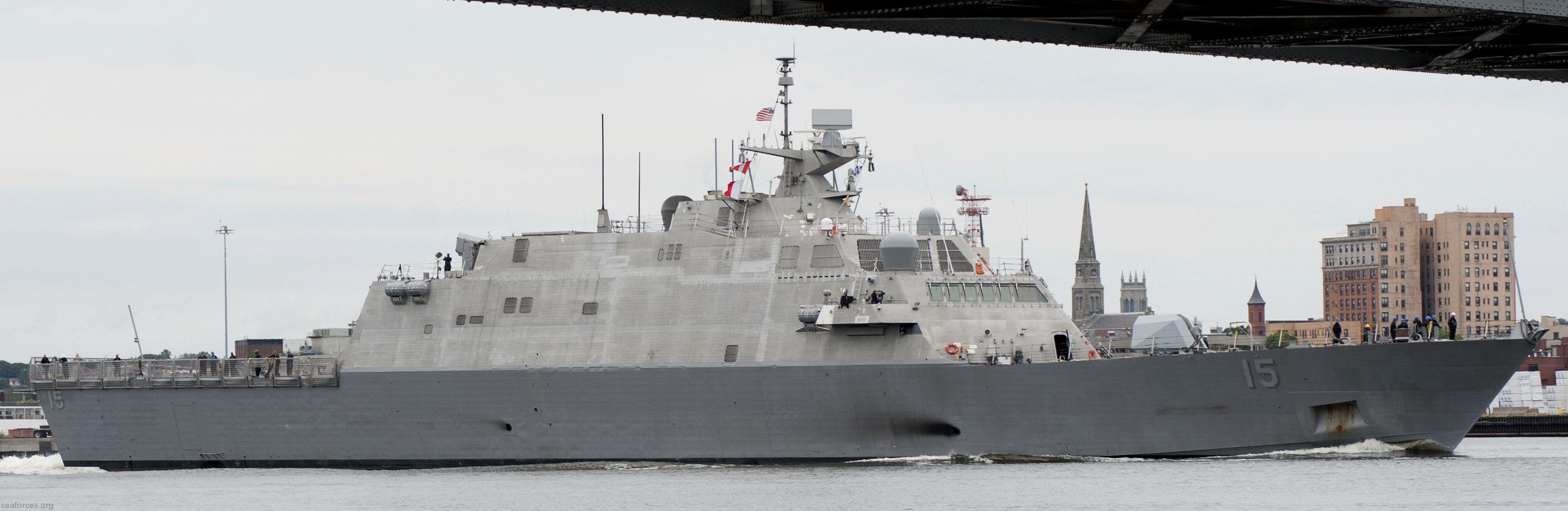 lcs-15 uss billings freedom class littoral combat ship us navy 23 new london subase groton