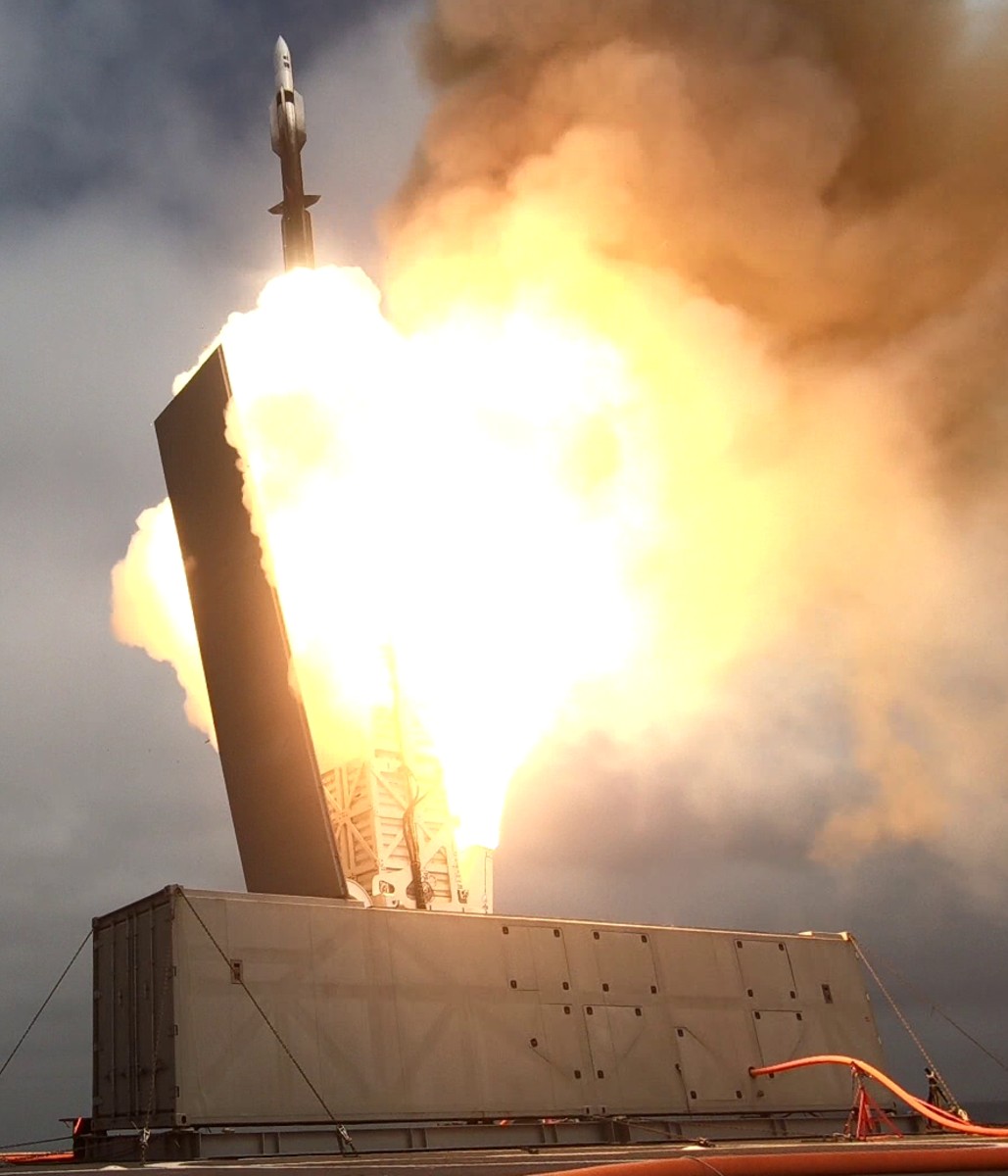 lcs-28 uss savannah independence class littoral combat ship sm-6 rim-174 standard missile eram 17