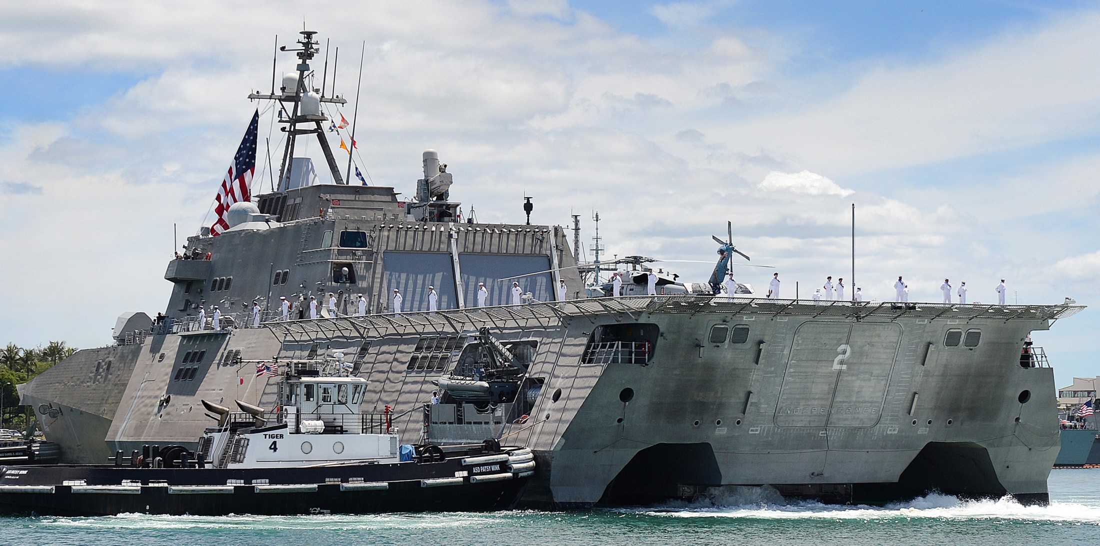 lcs-2 uss independence littoral combat ship us navy class 34 pearl harbor