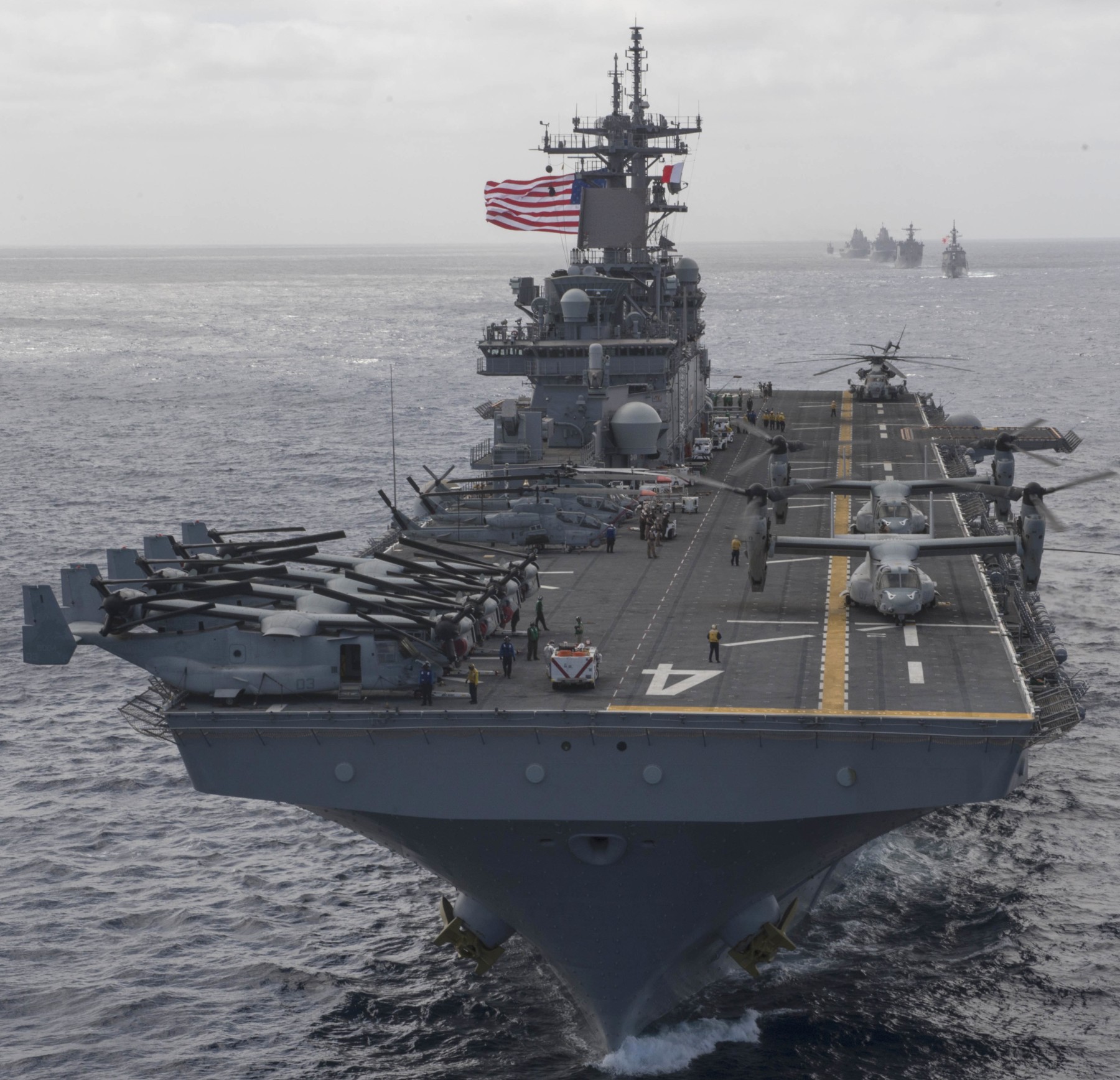 lhd-4 uss boxer wasp class amphibious assault ship dock landing us navy dawn blitz 2015 99