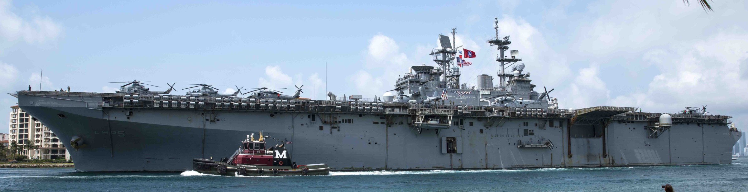 lhd-5 uss bataan wasp class amphibious assault ship dock landing helicopter miami florida 220