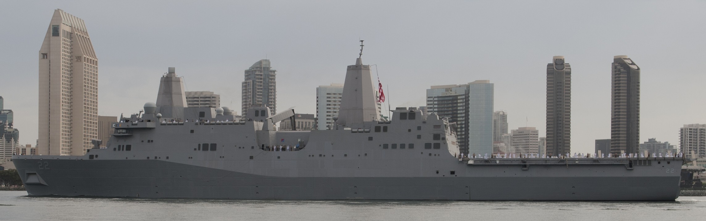 lpd-22 uss san diego san antonio class amphibious transport dock landing ship us navy 56