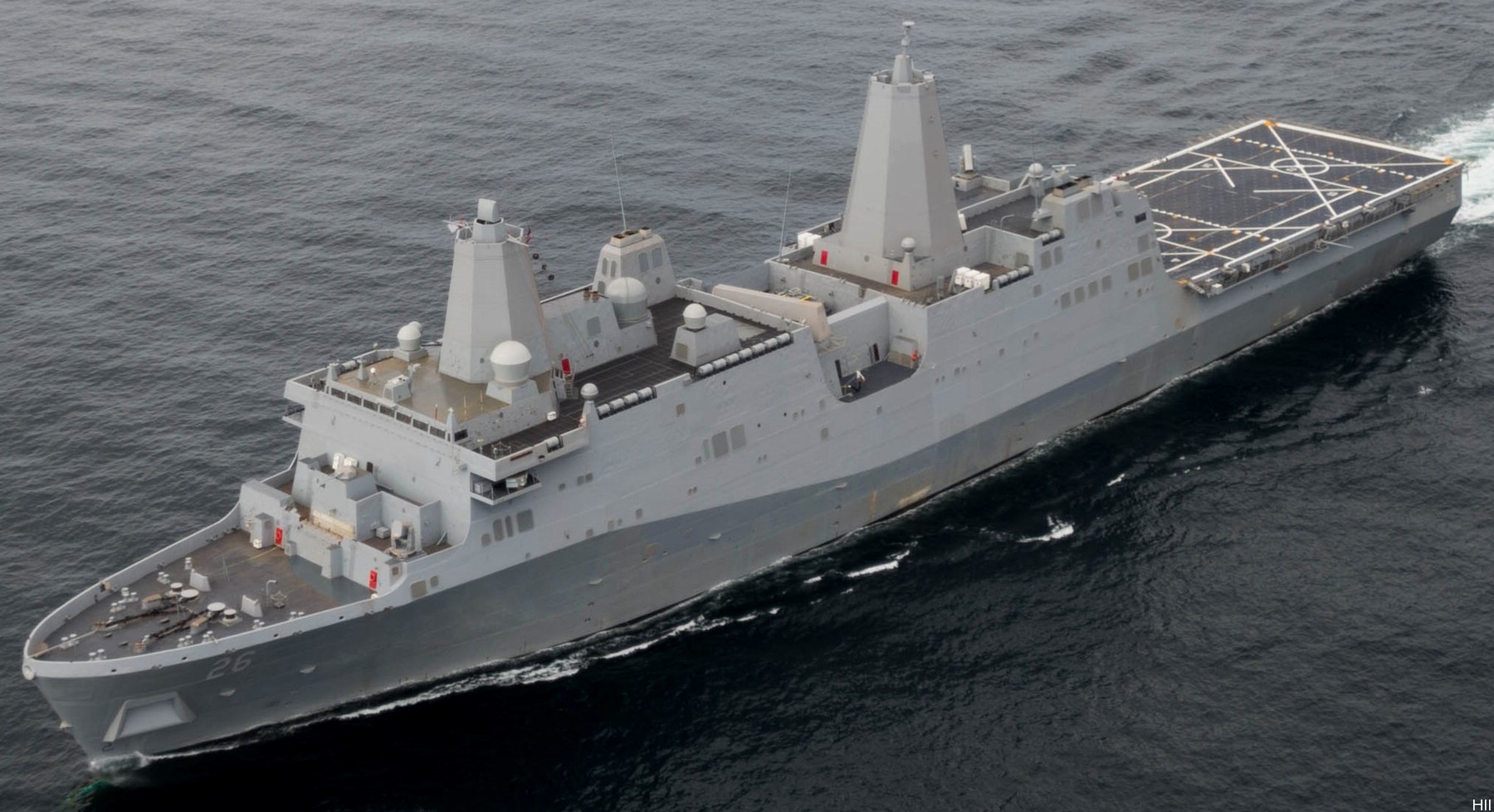 https://seaforces.org/usnships/lpd/LPD-26_DAT/LPD-26-USS-John-P-Murtha-017.jpg