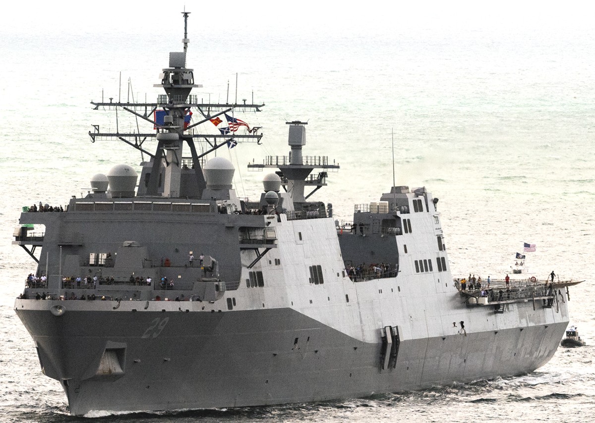 lpd-29 uss richard m. mccool san antonio class amphibious transport dock landing ship arriving pensacola florida 2024