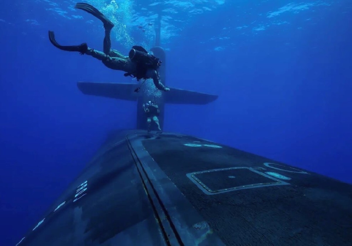 ssgn-729 uss georgia ohio class guided missile submarine mediterranean sea 2024 90