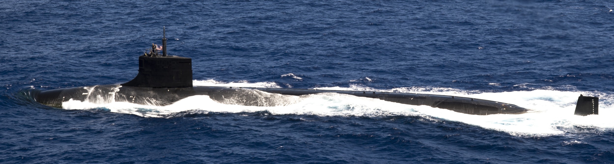 ssn-21 uss seawolf attack submarine nuclear navy 47