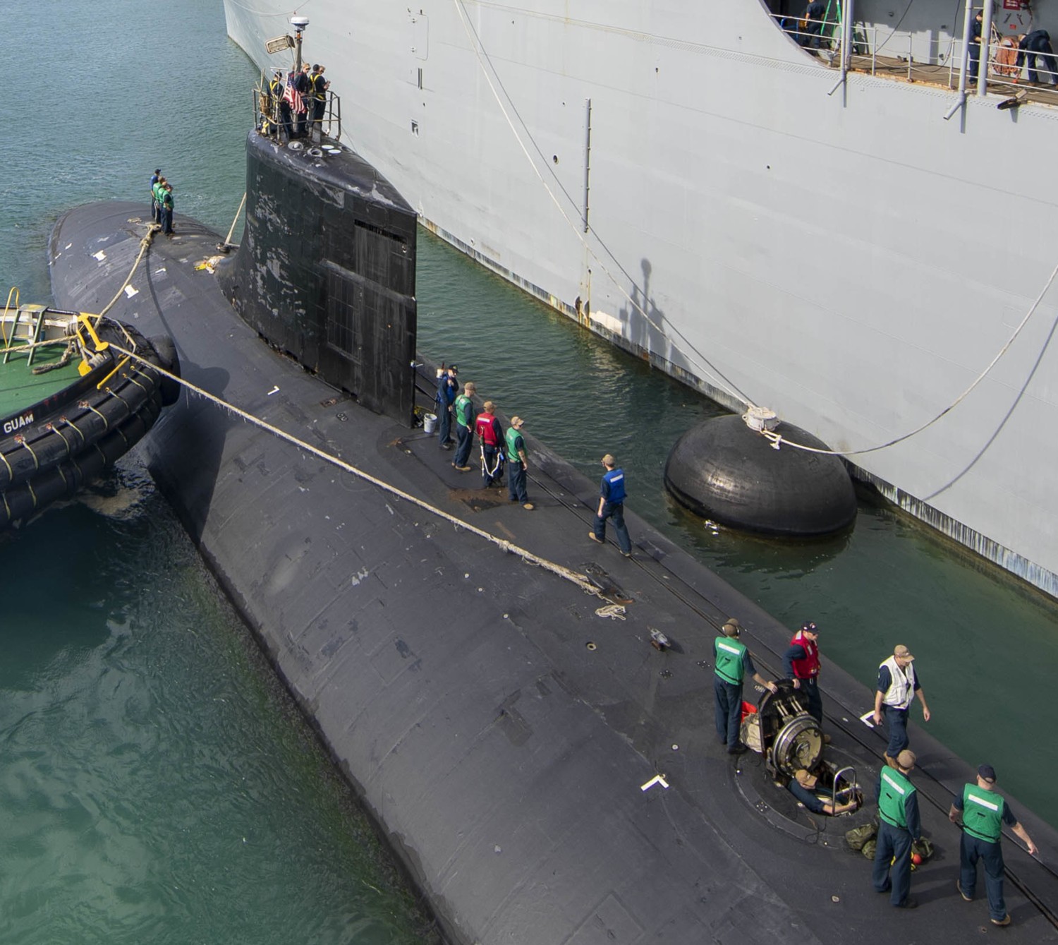 ssn-21 uss seawolf attack submarine 52