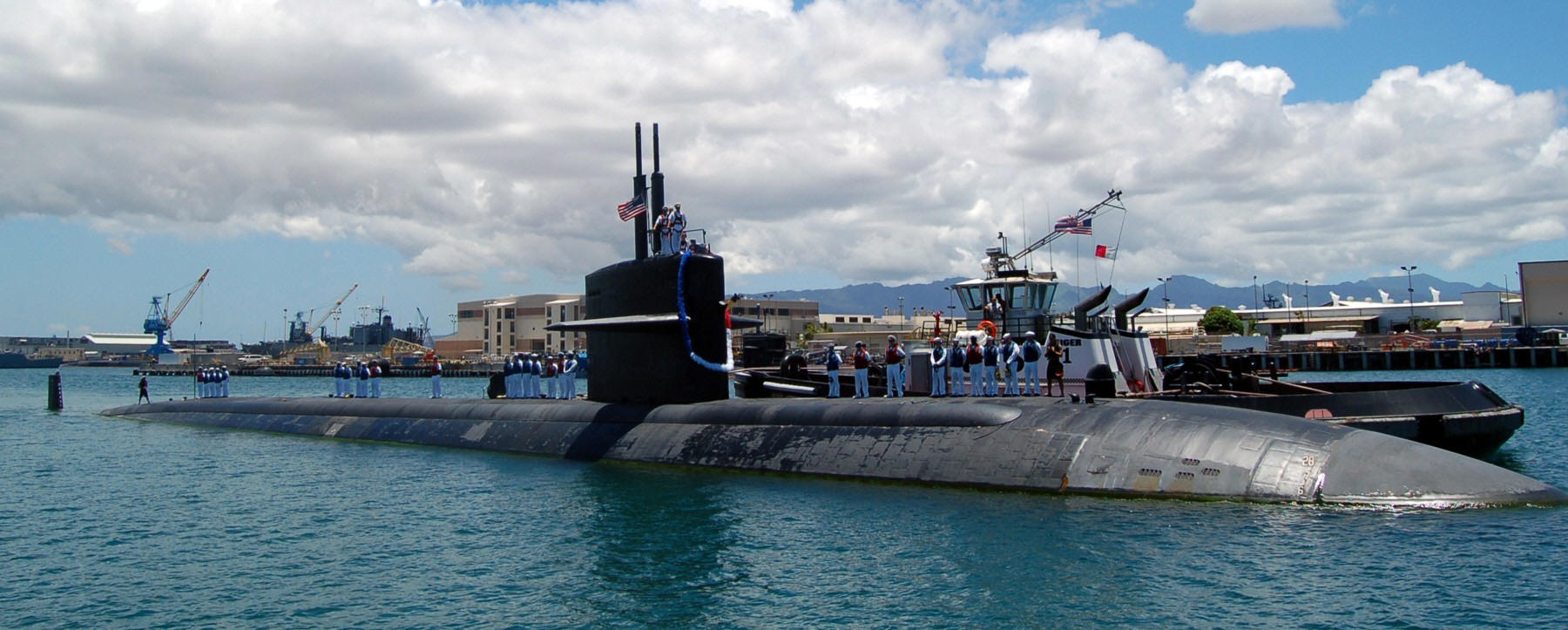 ssn-721 uss chicago pearl harbor hawaii