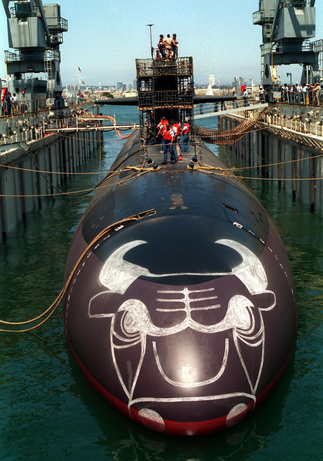 ssn-721 uss chicago floating dry dock 1993