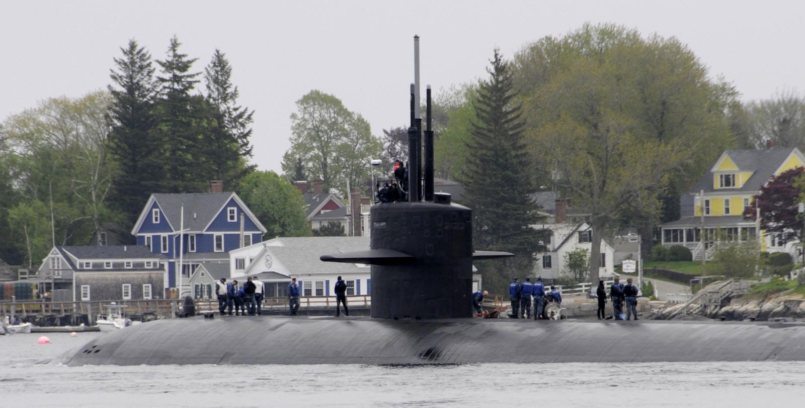 ssn-725 uss helena portsmouth new hampshire