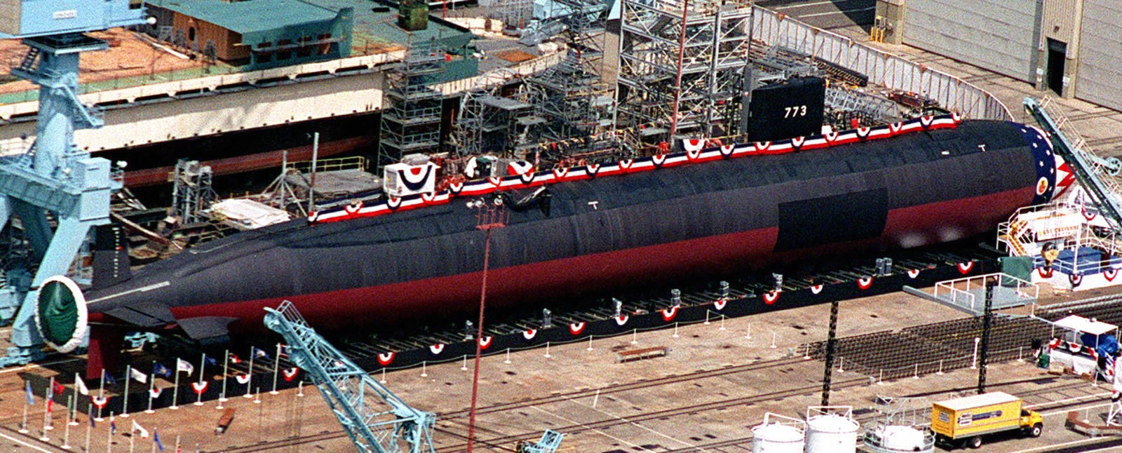 ssn-773 uss cheyenne los angeles class attack submarine christening 1995 newport news