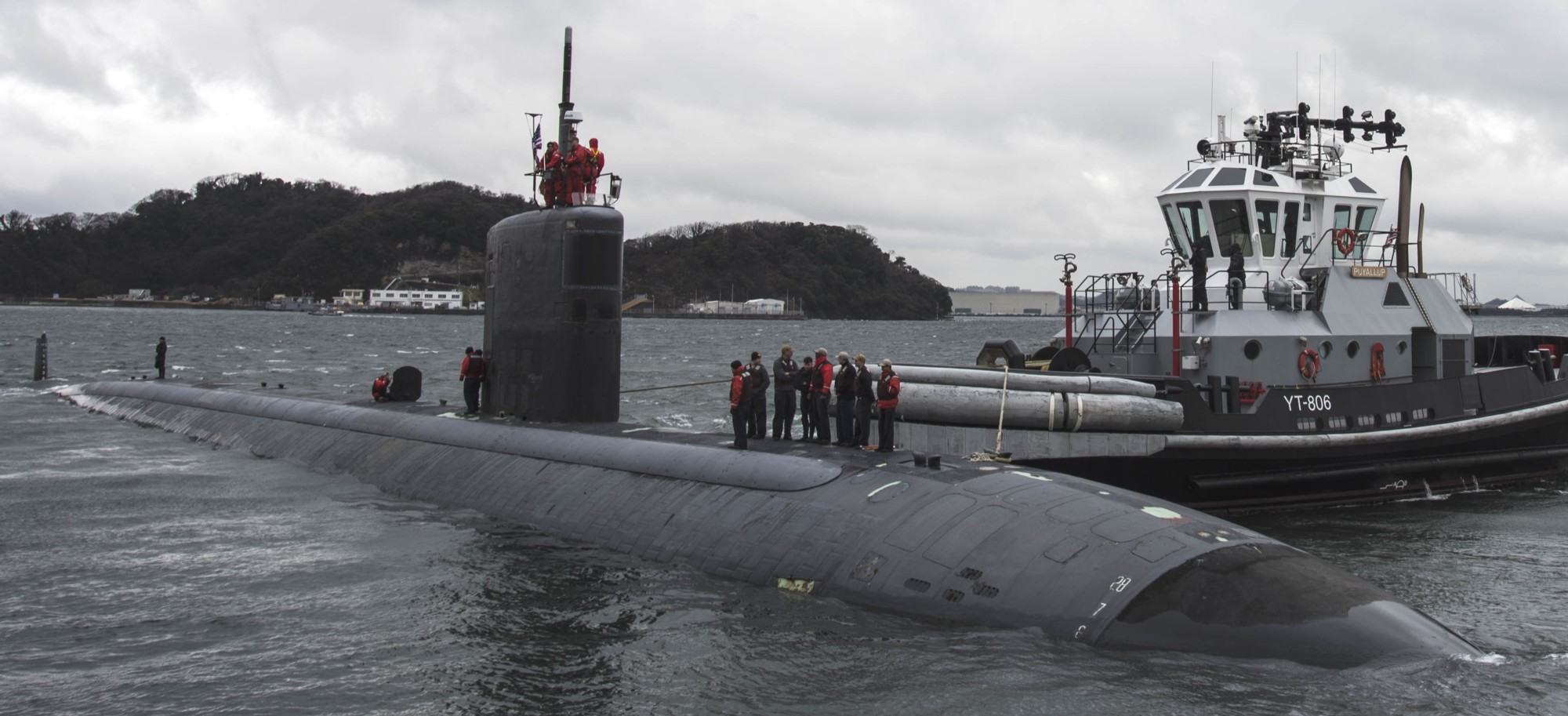 ssn-773 uss cheyenne los angeles class attack submarine fleet activities yokosuka japan 35