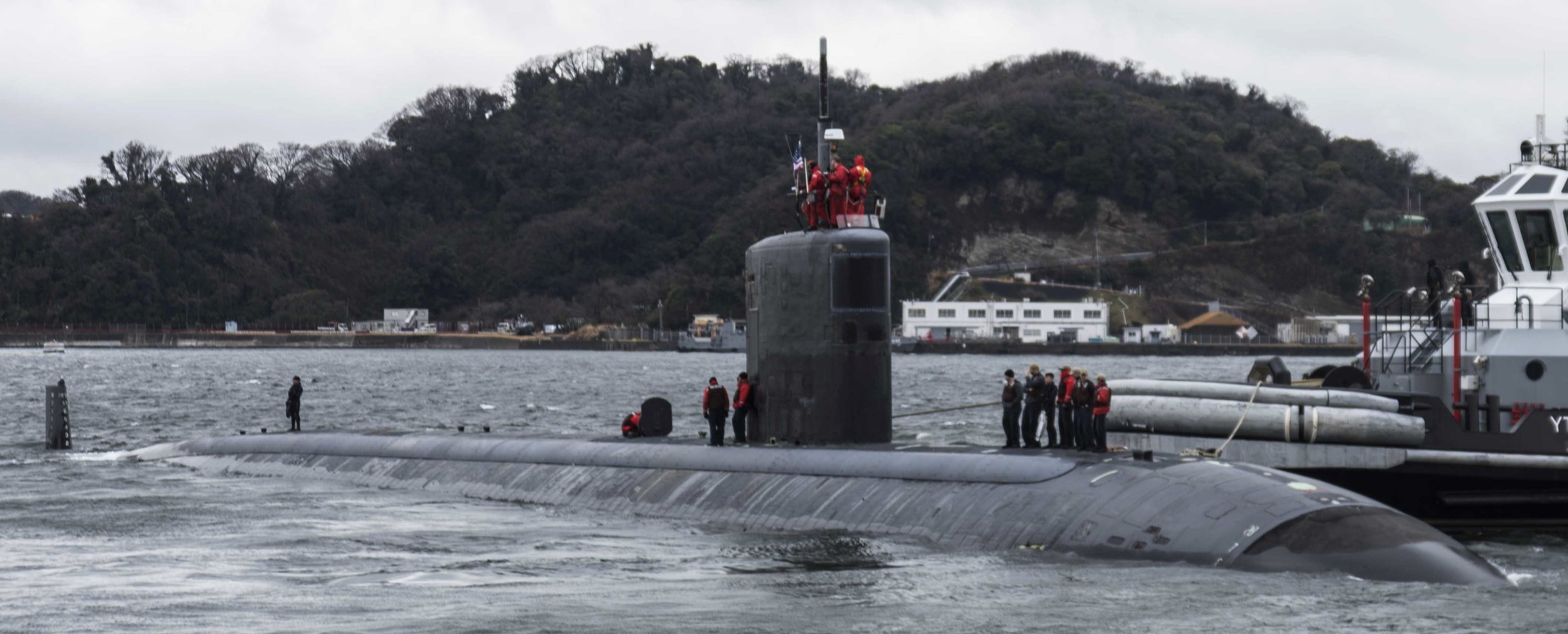 ssn-773 uss cheyenne los angeles class attack submarine fleact yokosuka japan 36