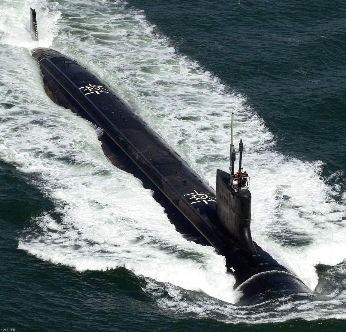 ssn-775 uss texas virginia class attack submarine sea trials ngss newport news 2006 59