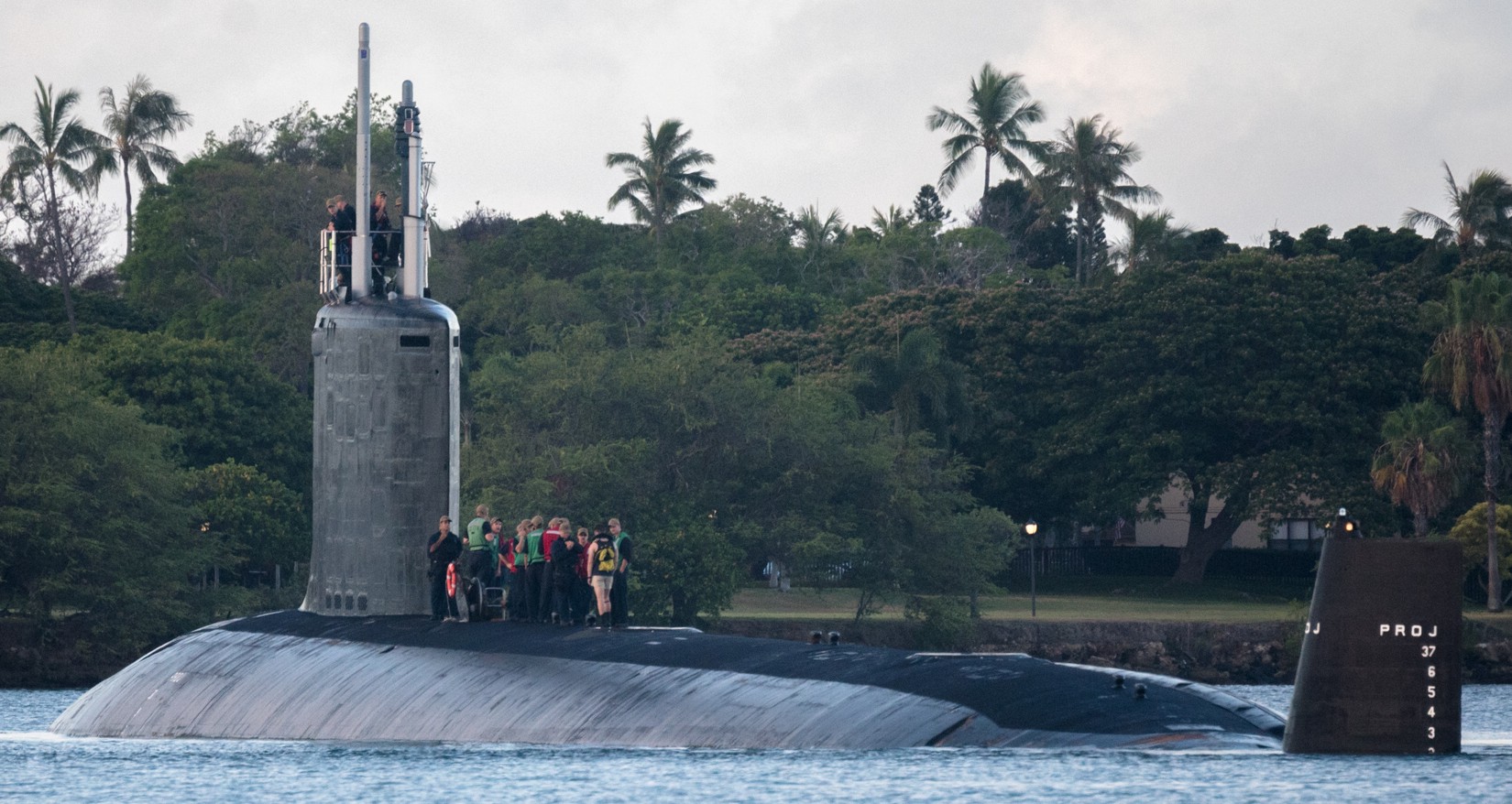 ssn-776 uss hawaii virginia class attack submarine 56