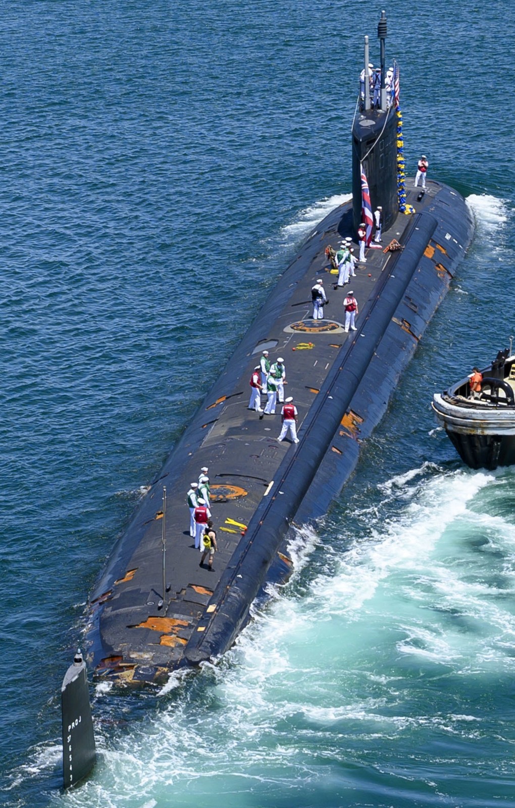 ssn-776 uss hawaii virginia class attack submarine 65