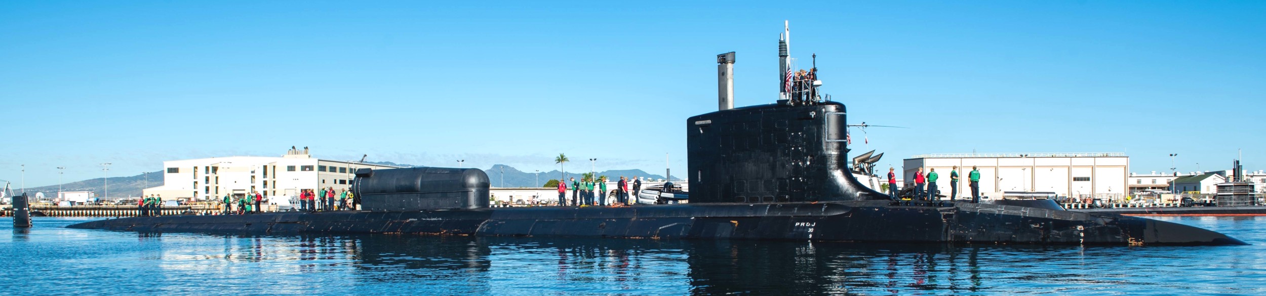 ssn-776 uss hawaii virginia class attack submarine 68