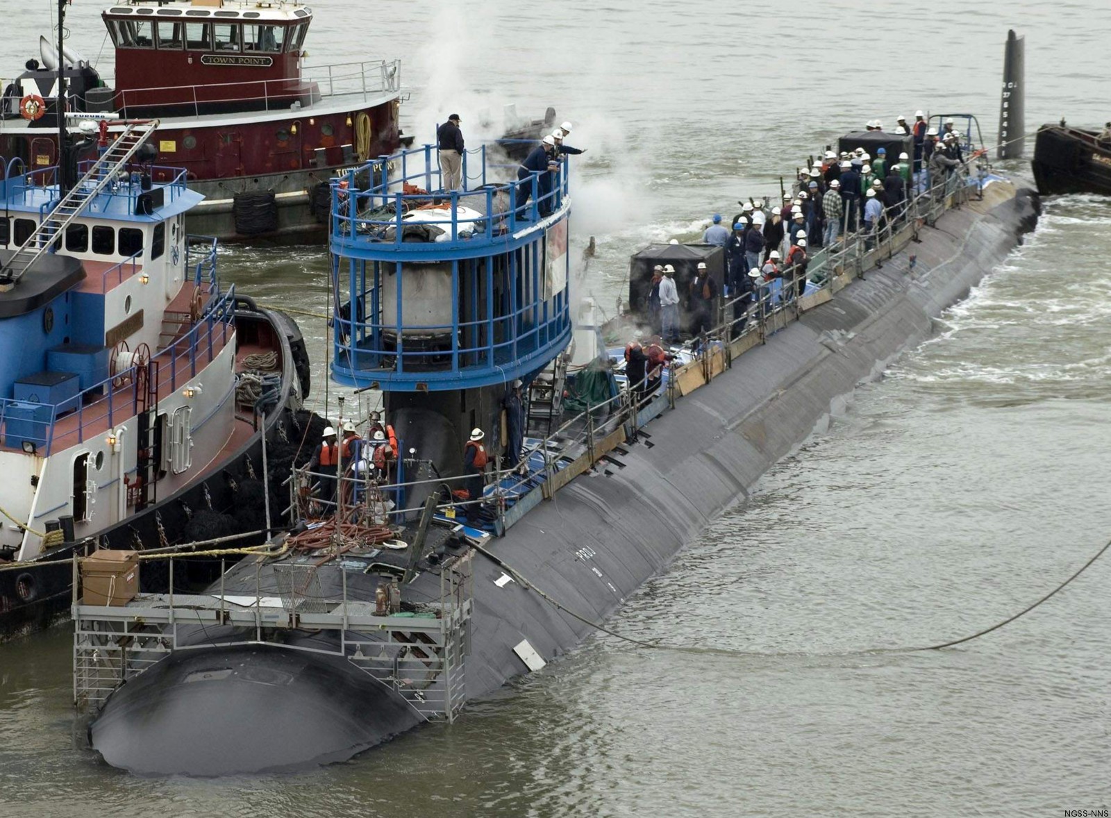 ssn-777 uss north carolina virginia class attack submarine launching newport news 2007 42