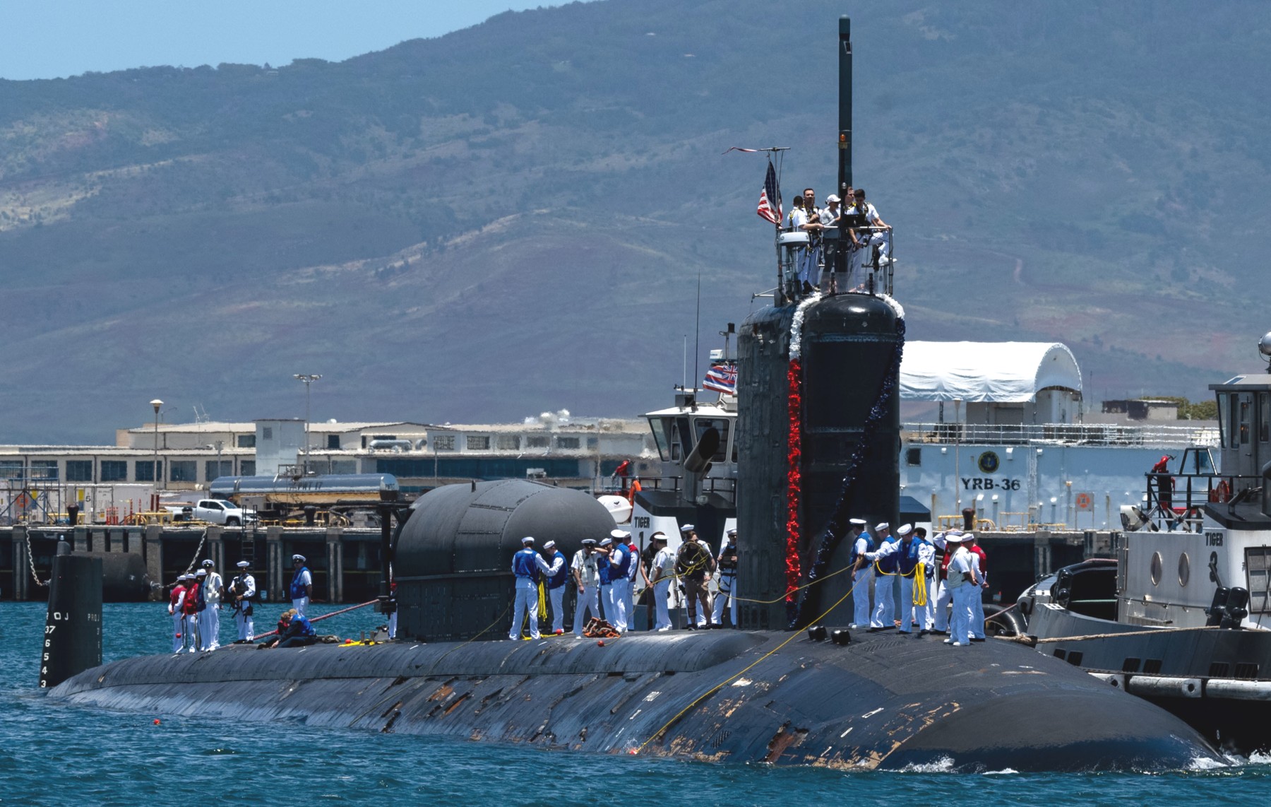 ssn-777 uss north carolina virginia class attack submarine joint base pearl harbor hickam hawaii 2022 64